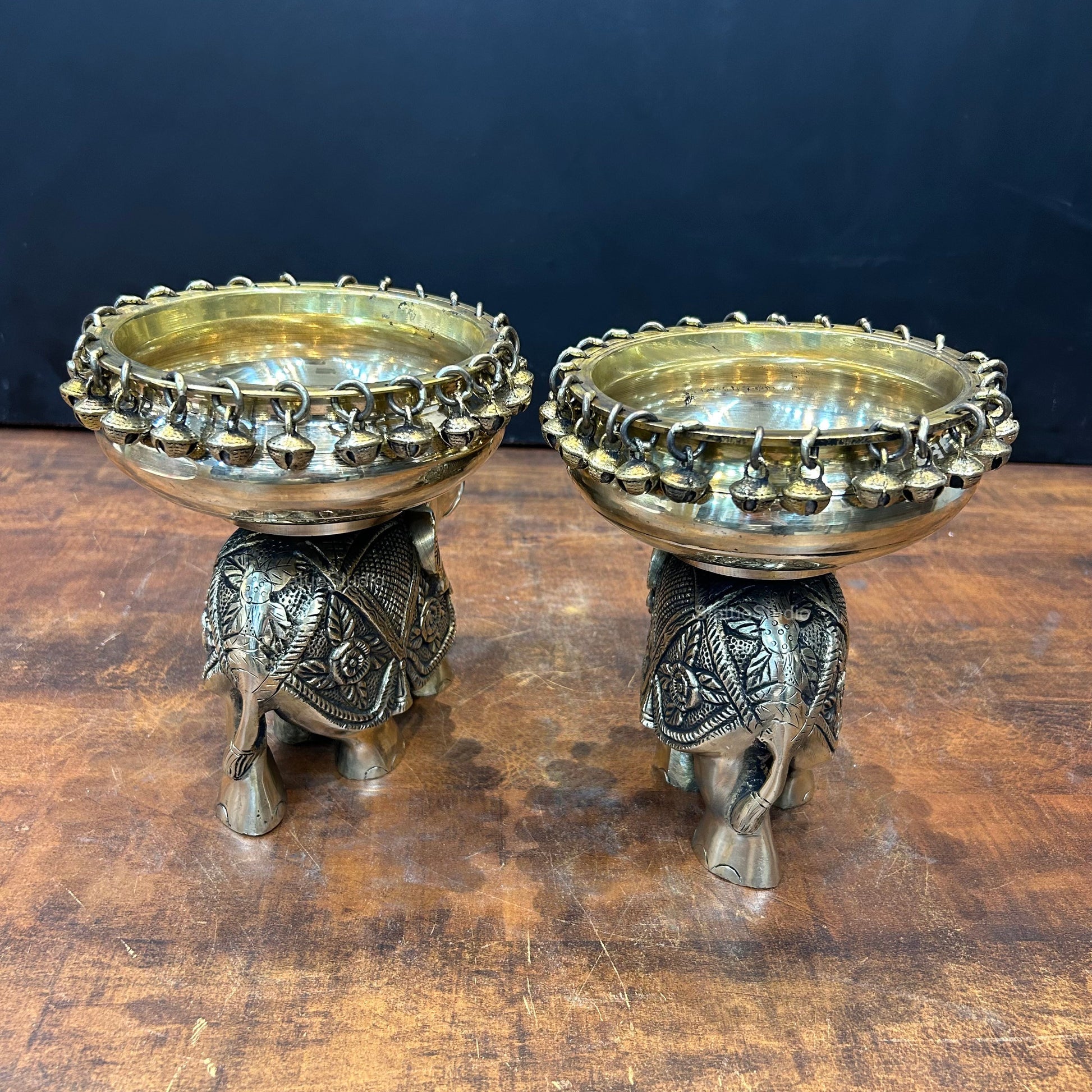 Engraved Elephant Brass Urli Pair With Ghungroo 7 Inch - Image 4