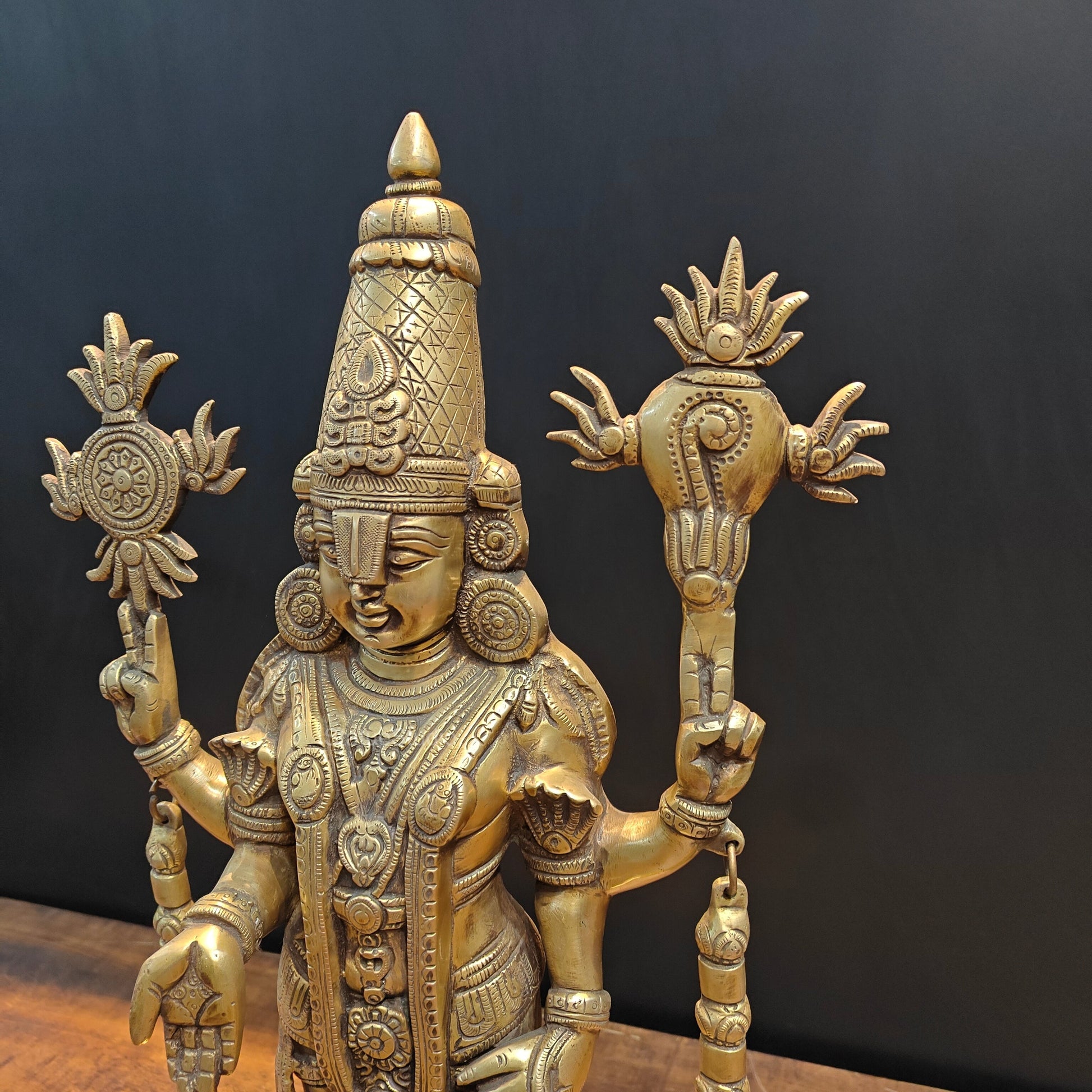 Brass Lord Venkateshwara Tirupati Balaji Idol 22 Inch - Image 7