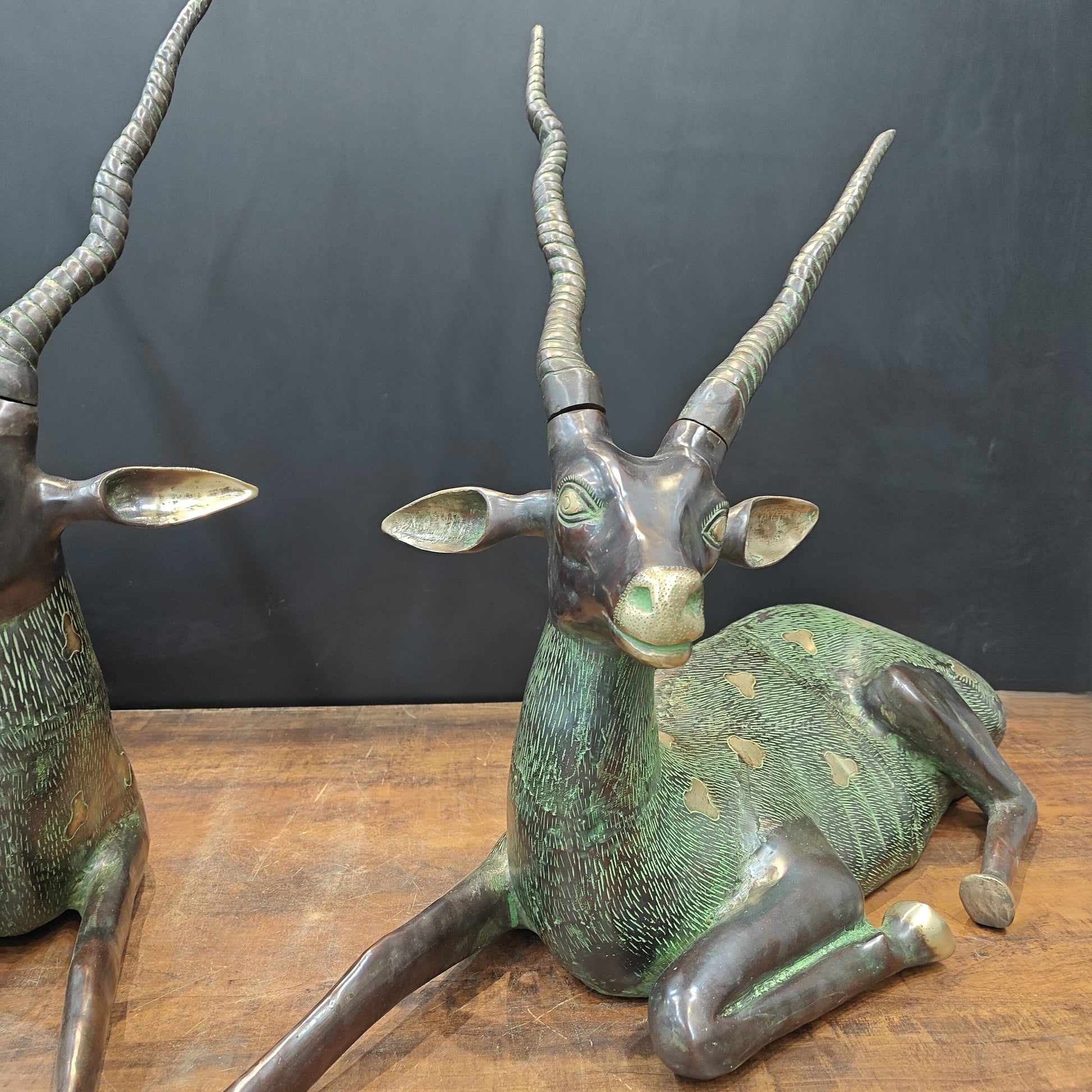 Brass Deer Pair Decorative Showpiece Animal Figurine 2.5 Feet - Image 9