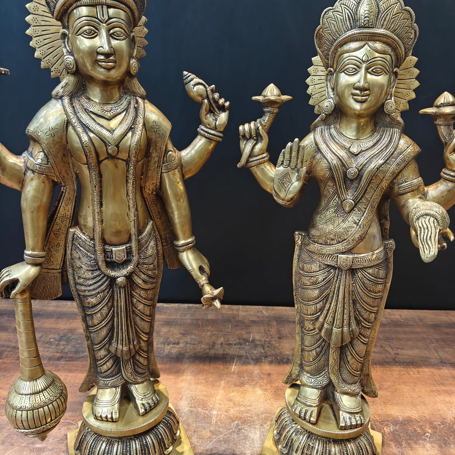 Brass Vishnu Lakshmi Idol For Home Temple Decor 2 Feet