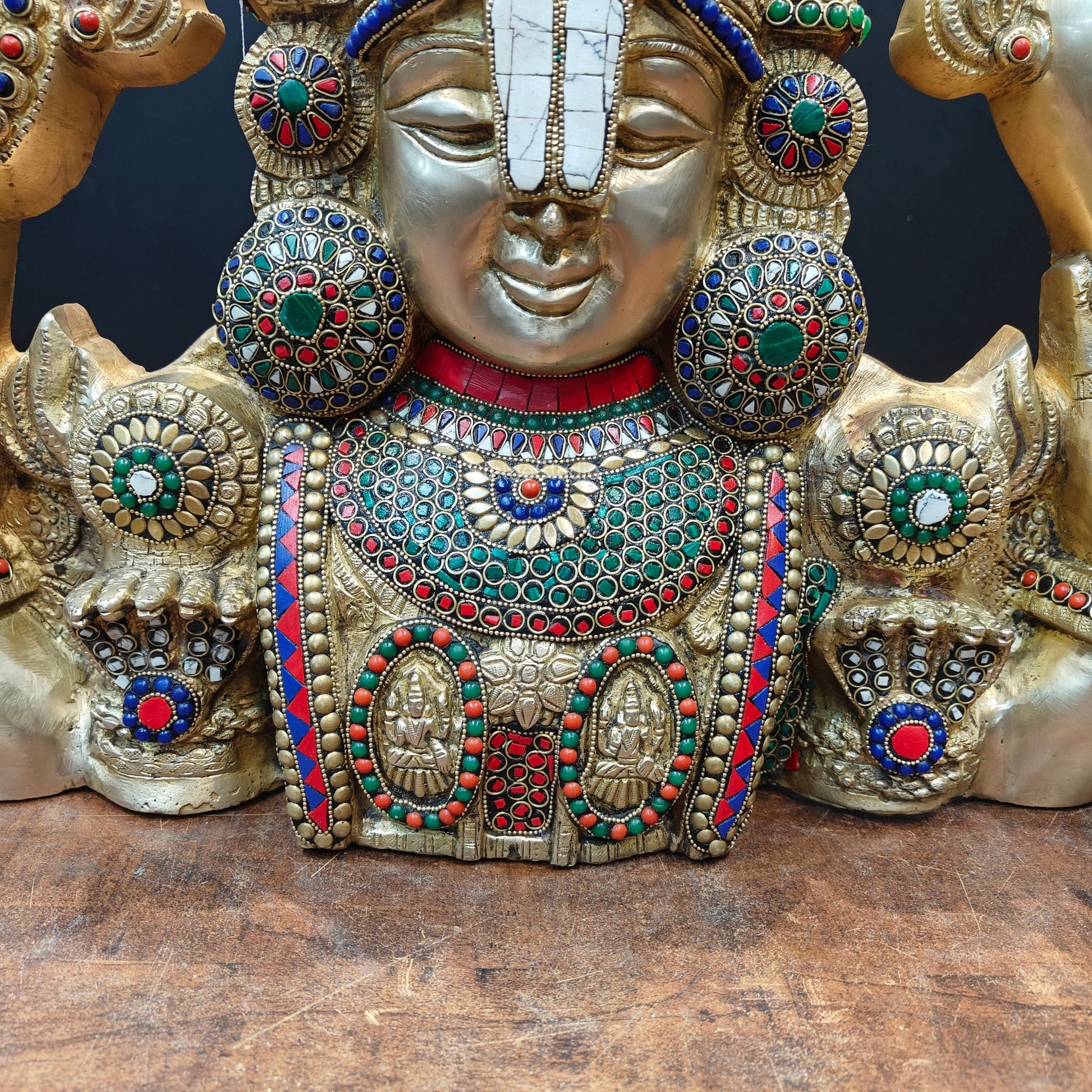 Brass Lord Venkateshwara Tirupati Balaji Face Wall Hanging 18 Inch - Image 5