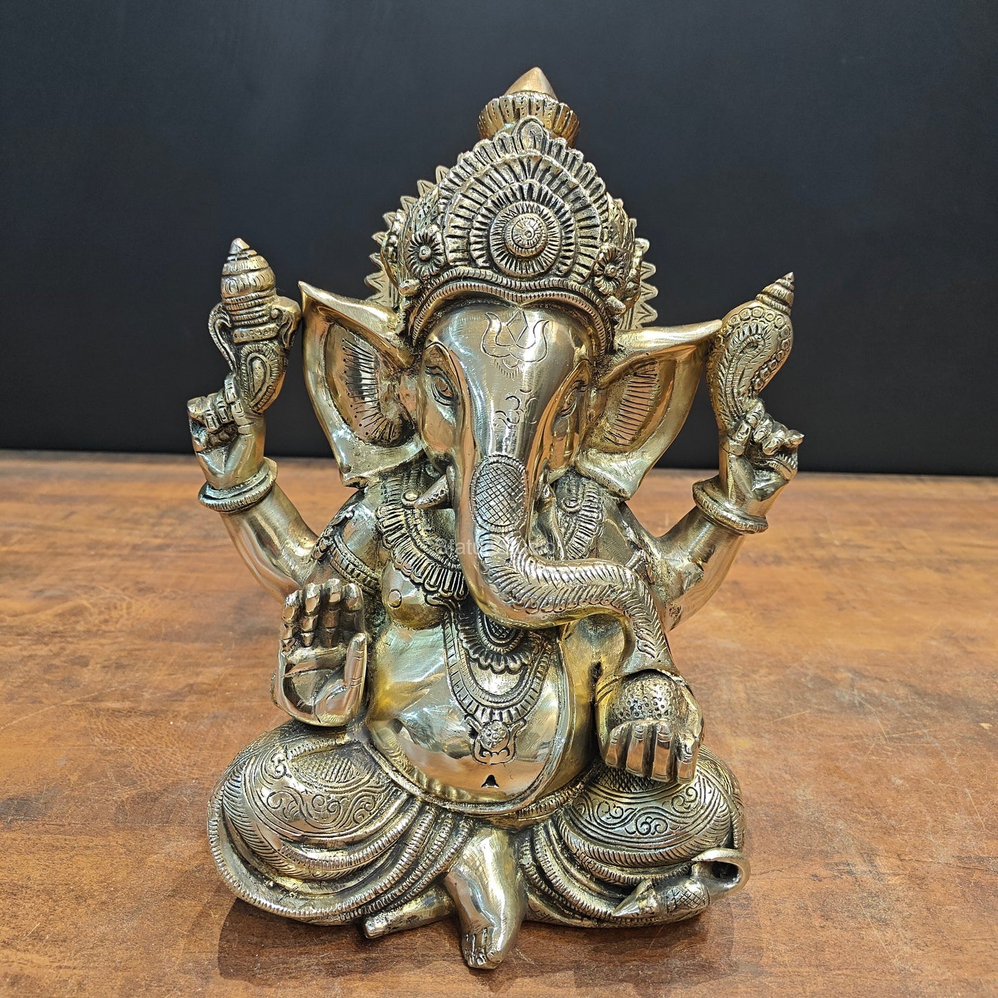 Brass Fine Crafted Ganesha Idol For Home Decor 1 Feet