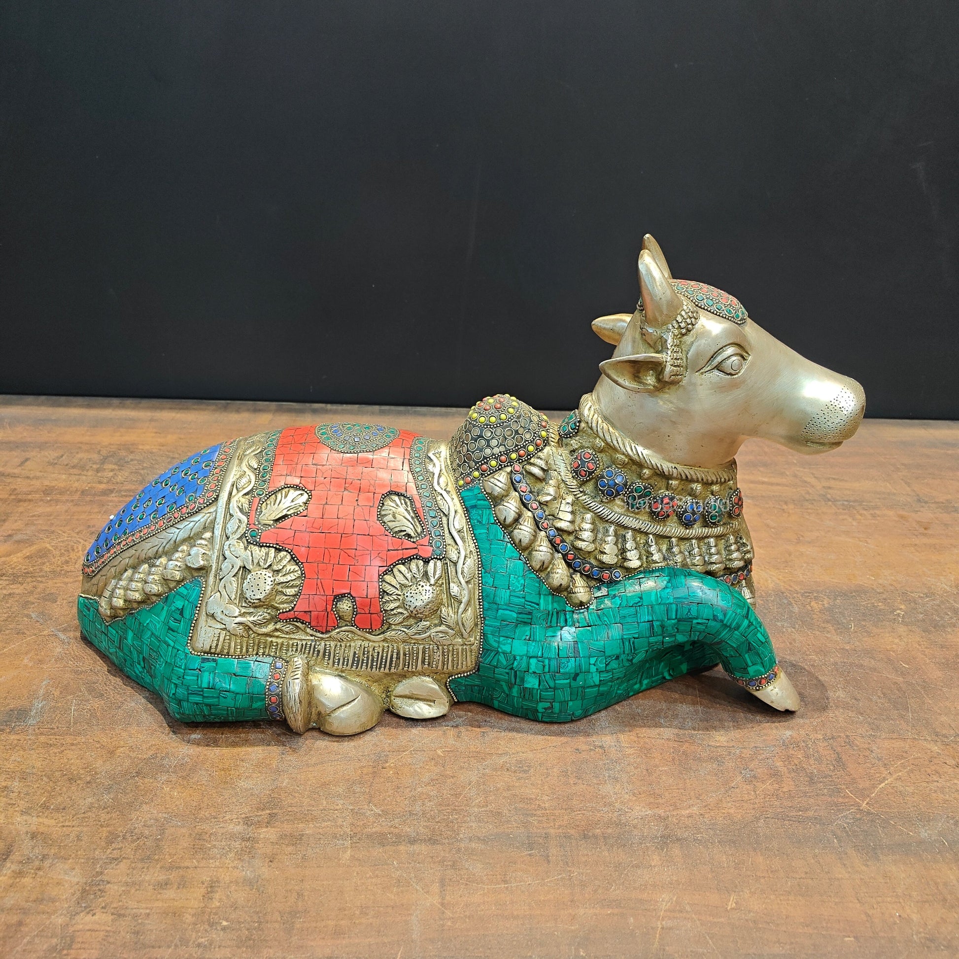 Brass Nandi Idol Stone Work For Showpiece Decor 19 Inch - Image 3