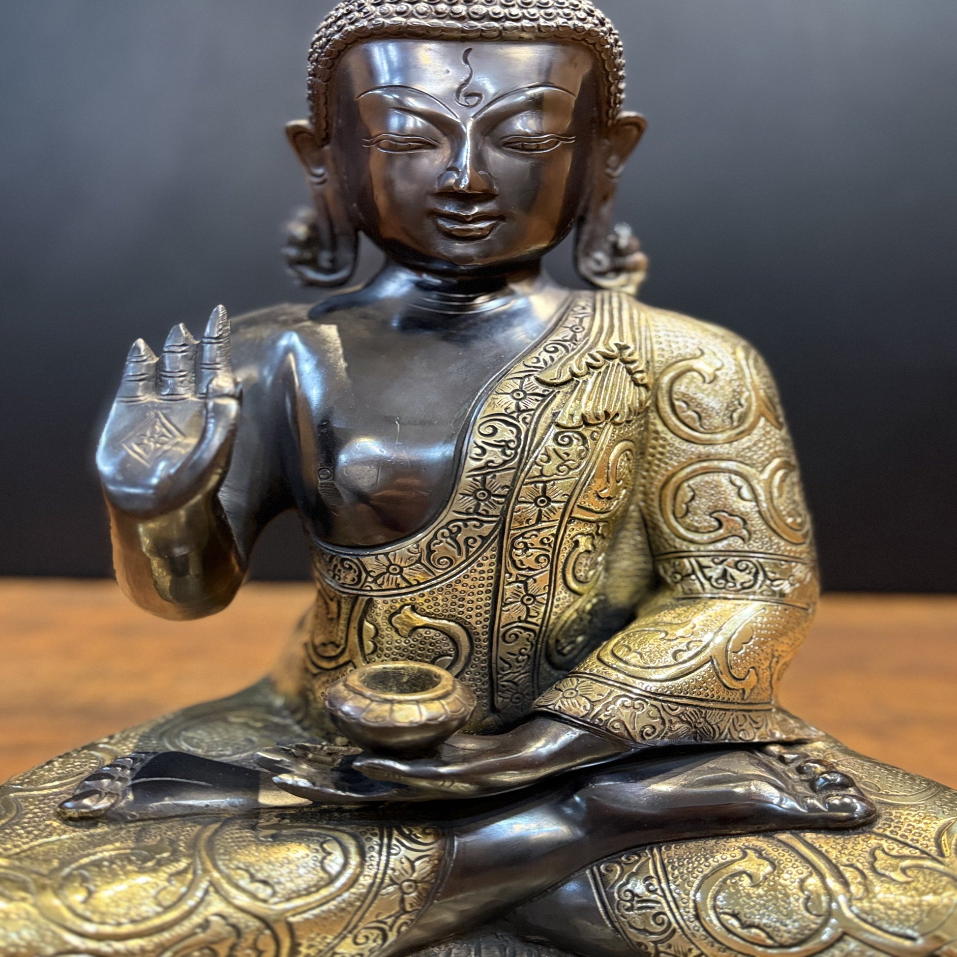 Brass Blessing Buddha Idol Antique Finish 17 Inches - Image 5