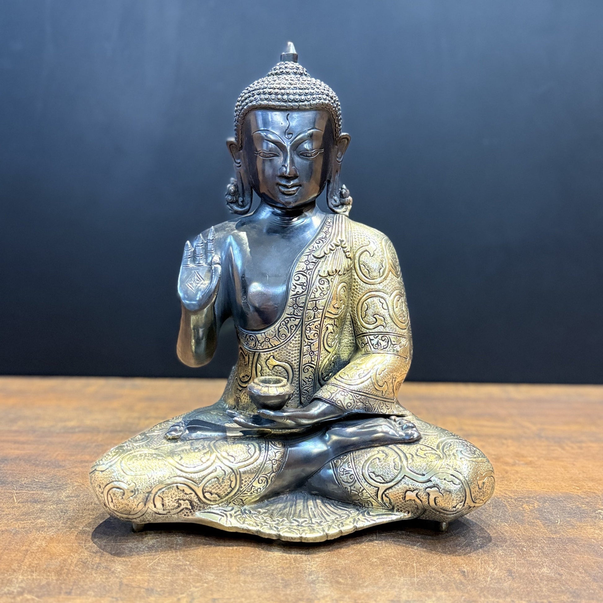 Brass Blessing Buddha Idol Antique Finish 17 Inches - Image 6