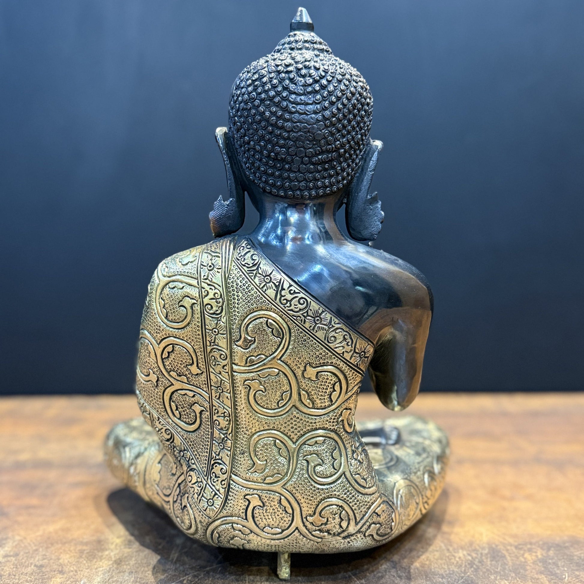 Brass Blessing Buddha Idol Antique Finish 17 Inches - Image 9