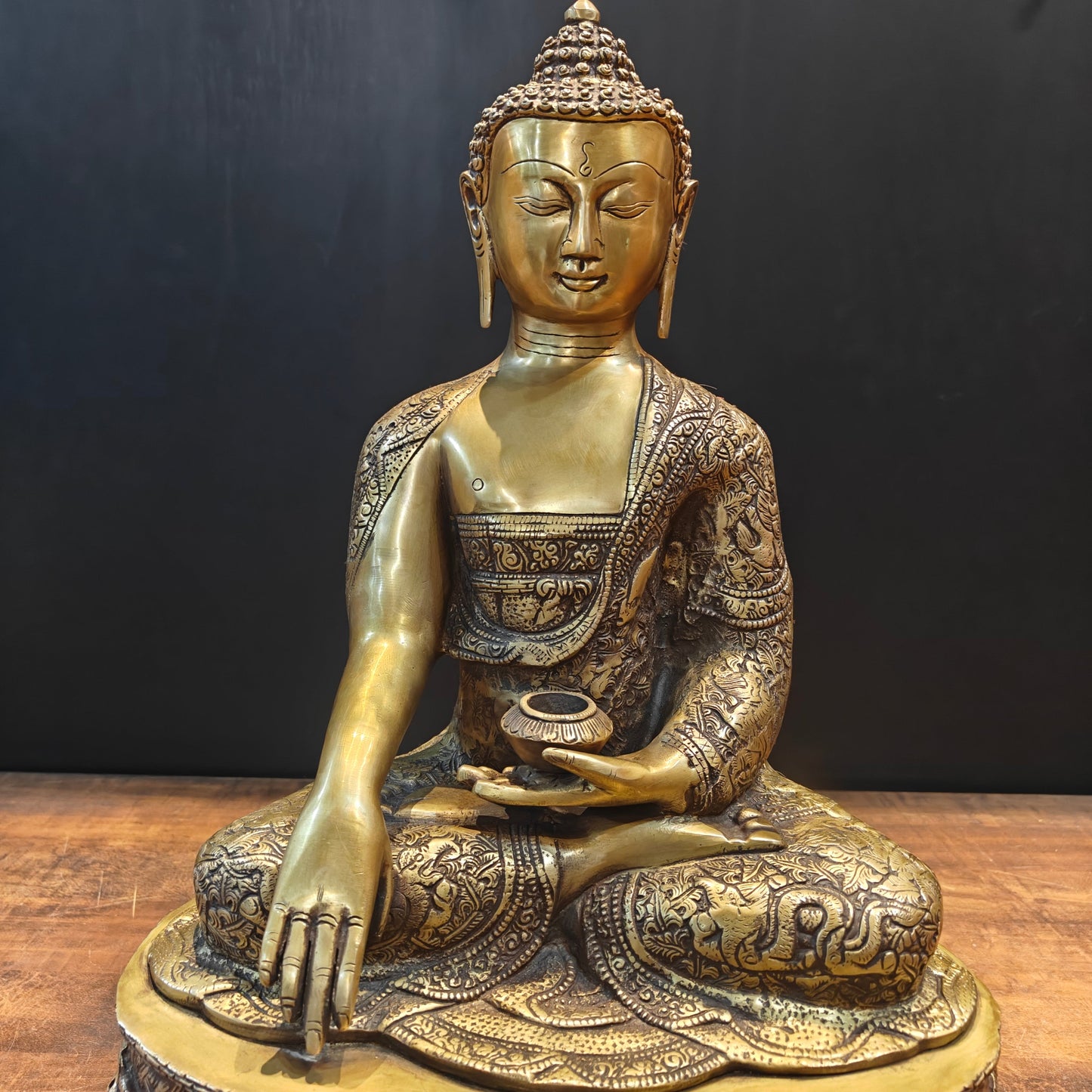 Brass Buddha Statue in Bhumisparsha Mudra 2 Feet