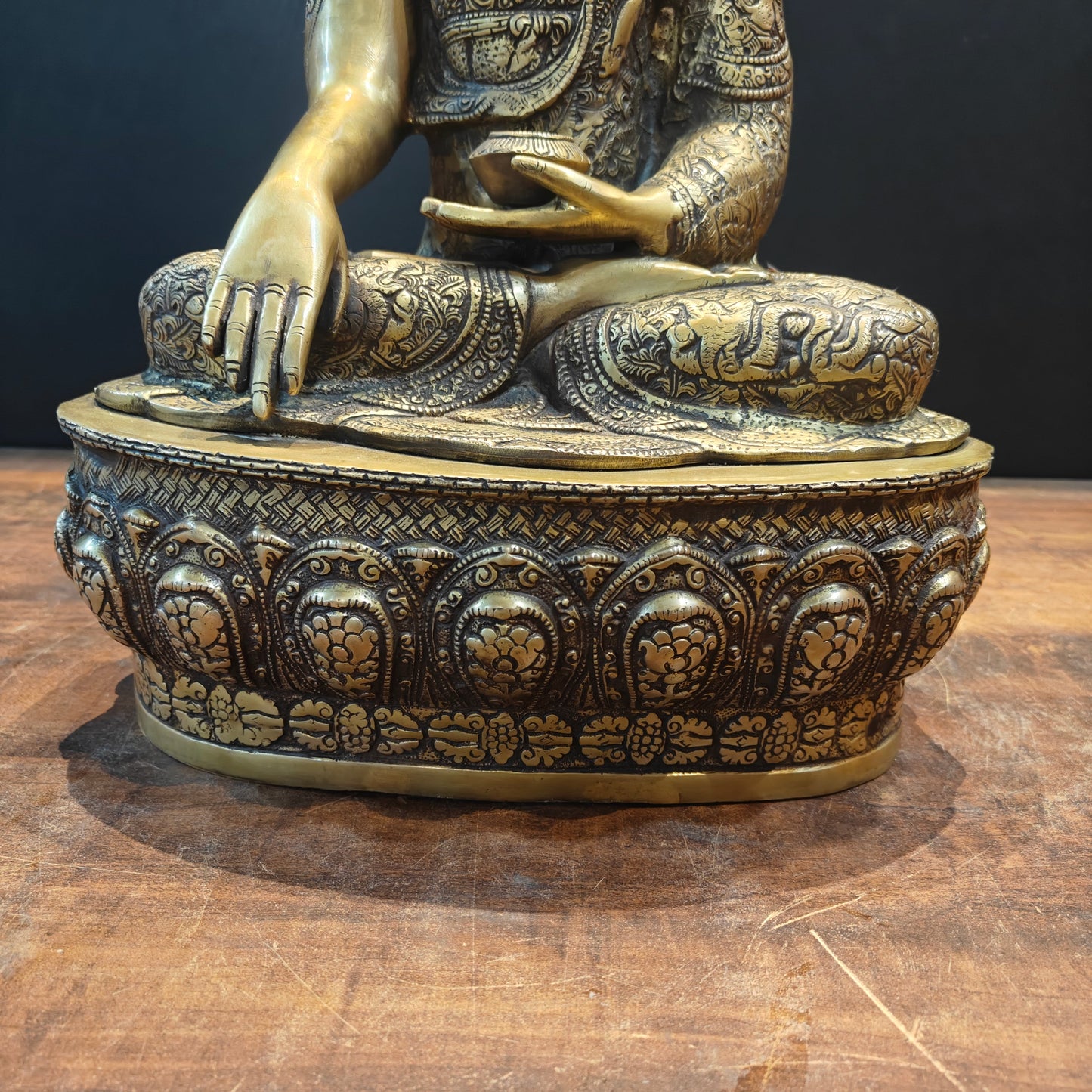 Brass Buddha Statue in Bhumisparsha Mudra 2 Feet