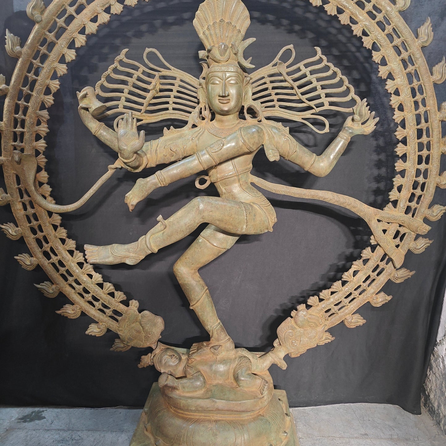 Brass Natraja Idol Dancing Shiva Statue Green Patina Finish 6 Feet
