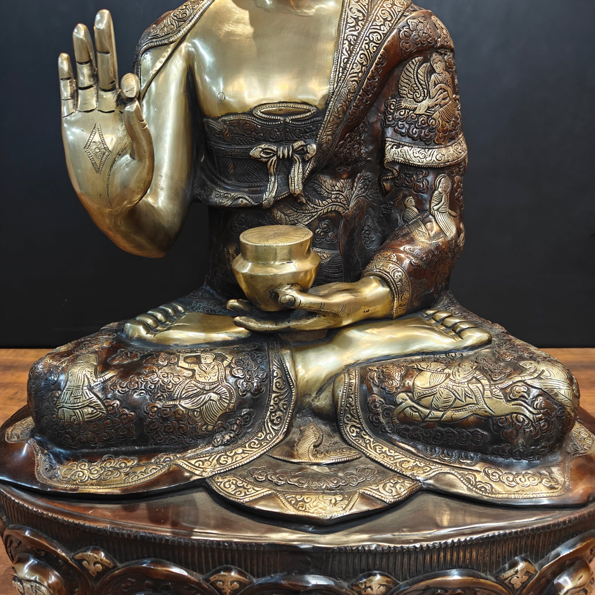 Brass Buddha Statue Lifestory Aashirwaad Mudra 33 Inch - Image 8