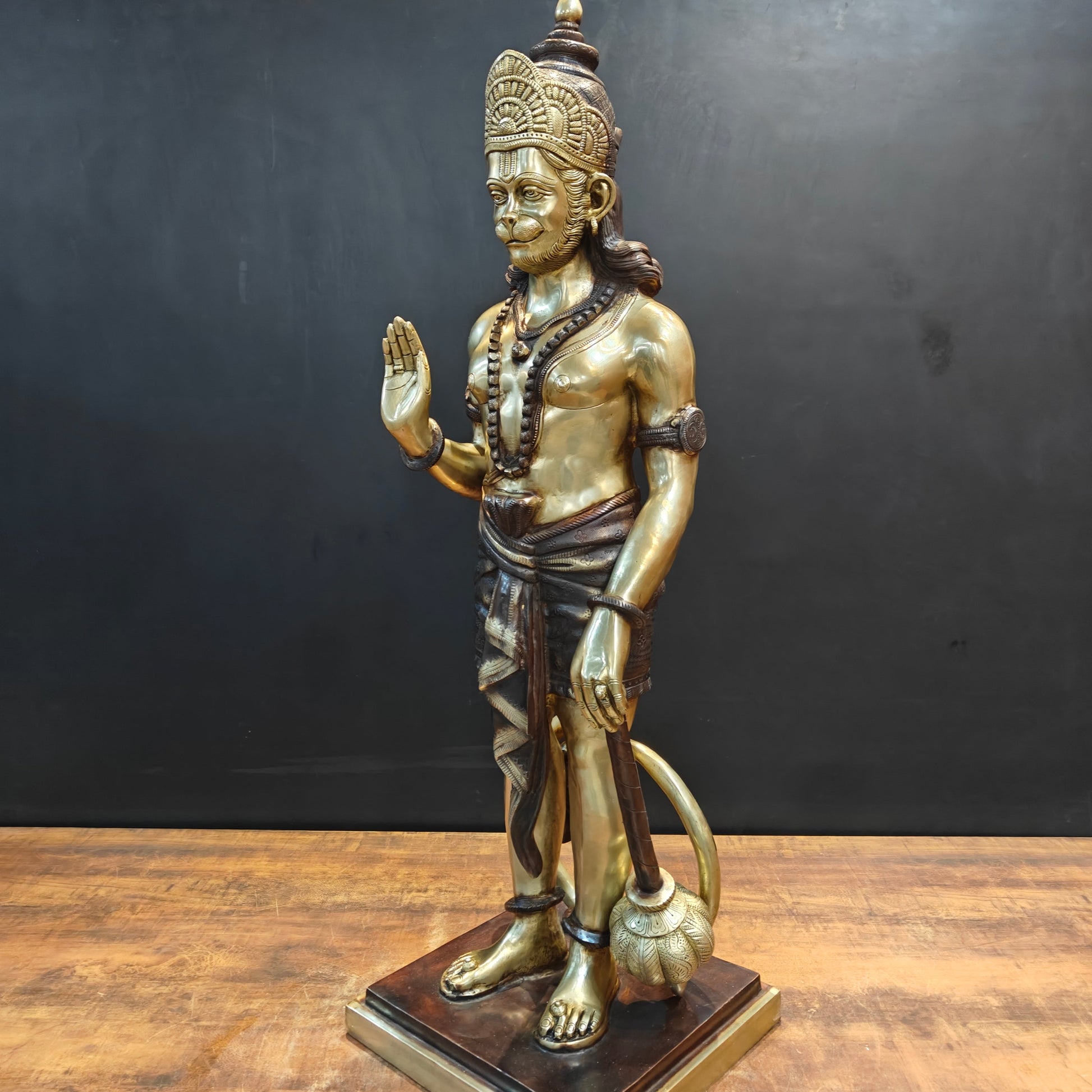 Brass Large Superfine Standing Hanuman Statue 3 Feet - Image 7