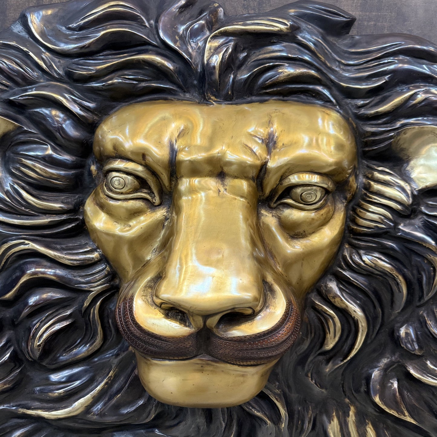 Brass Large Lion Head Wall Hanging Sculpture For Room Decor Showpiece 39 Inch