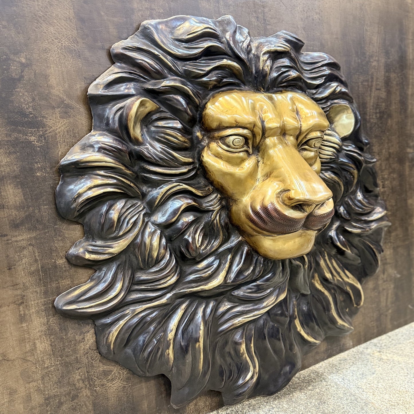 Brass Large Lion Head Wall Hanging Sculpture For Room Decor Showpiece 39 Inch