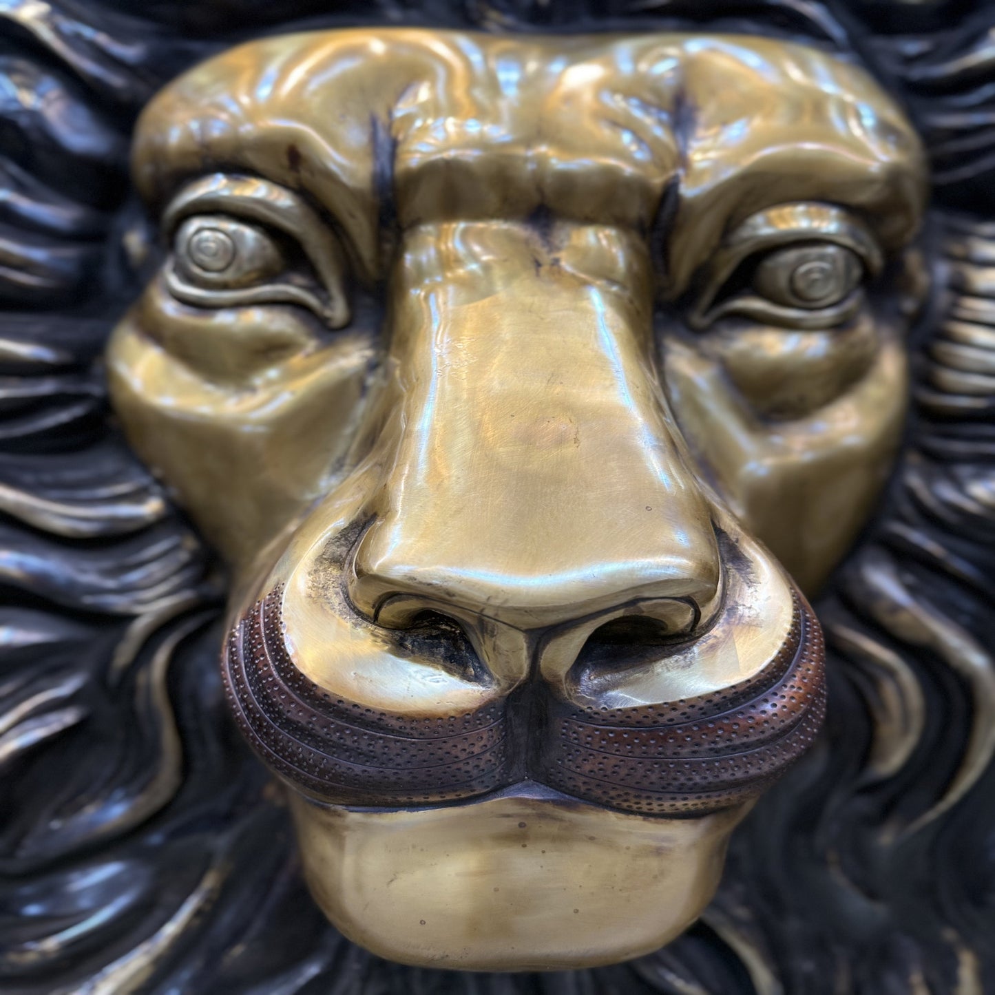 Brass Large Lion Head Wall Hanging Sculpture For Room Decor Showpiece 39 Inch