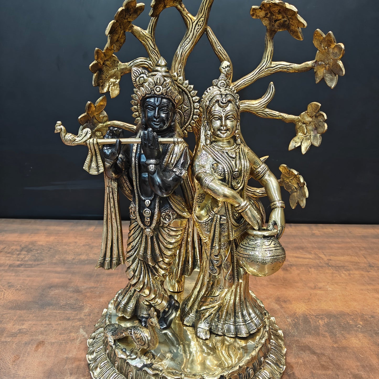 Brass Superfine Radha Krishna Idol Under Kadamba Tree 21 Inches