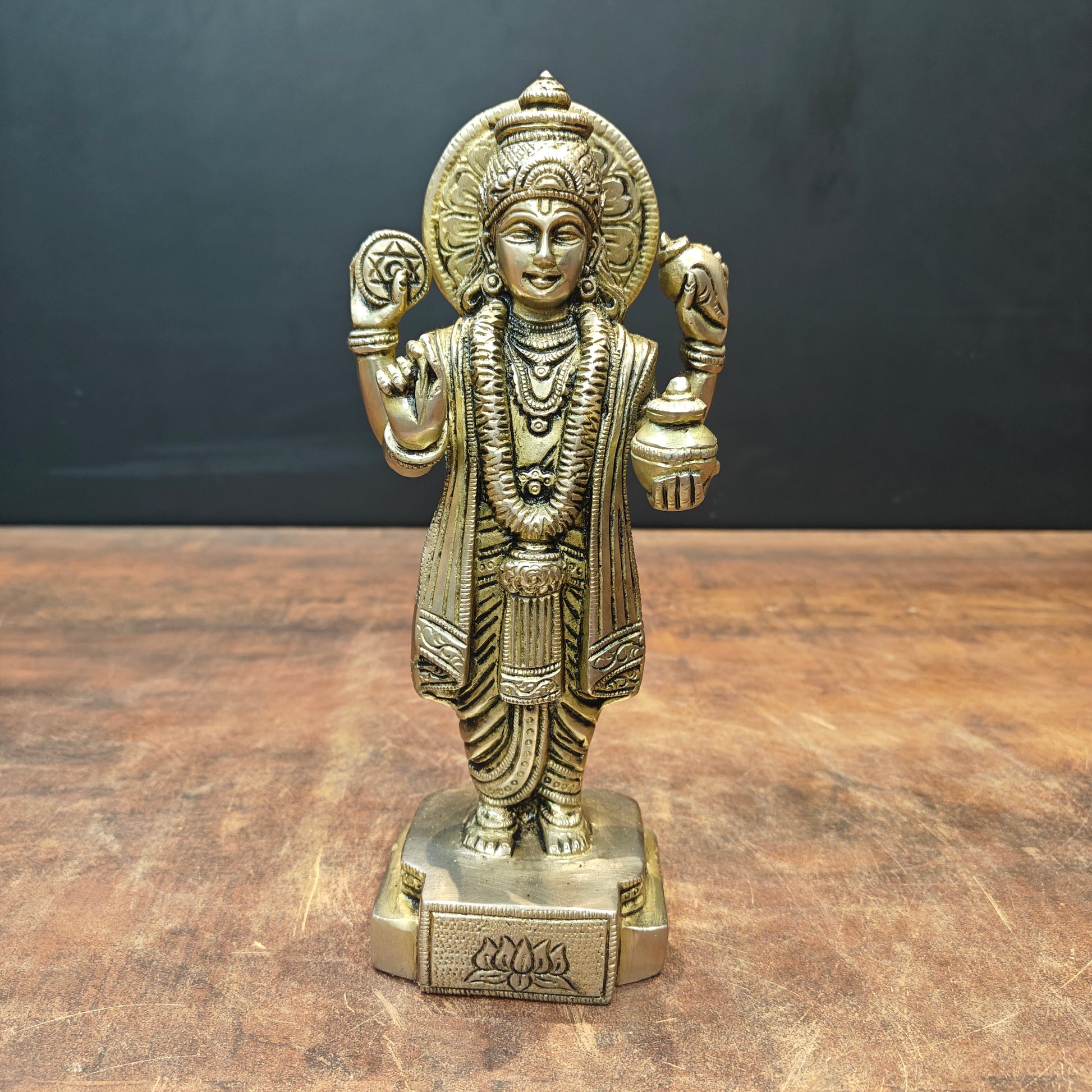 Brass Dhanvantari Statue The God of Ayurveda 9 Inch - Image 3