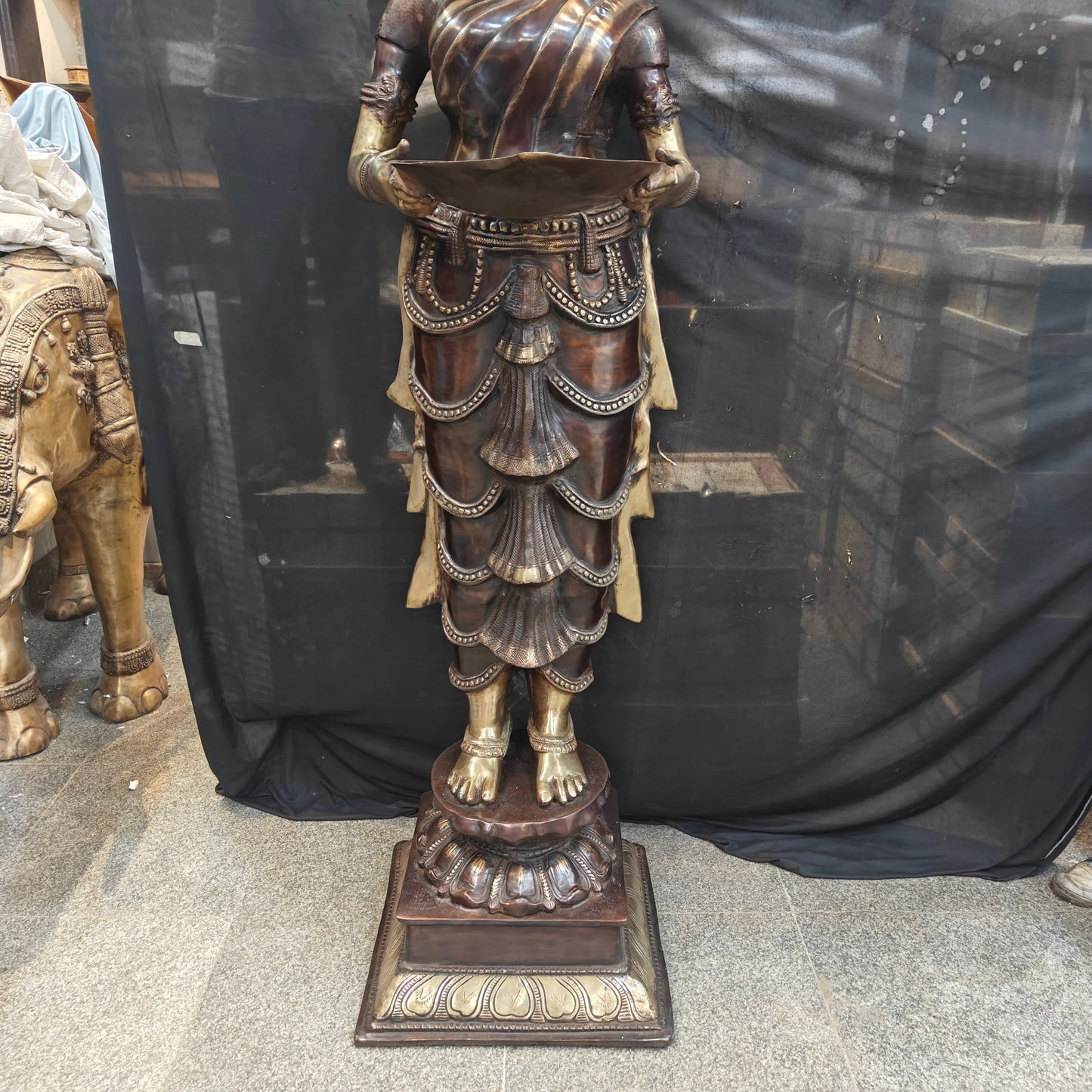 Brass Large Deep Lady Statue Deeplakshmi Sculpture 81 Inches