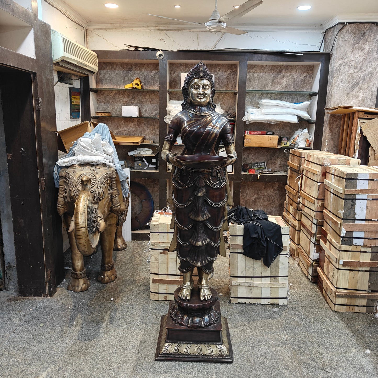 Brass Large Deep Lady Statue Deeplakshmi Sculpture 81 Inches