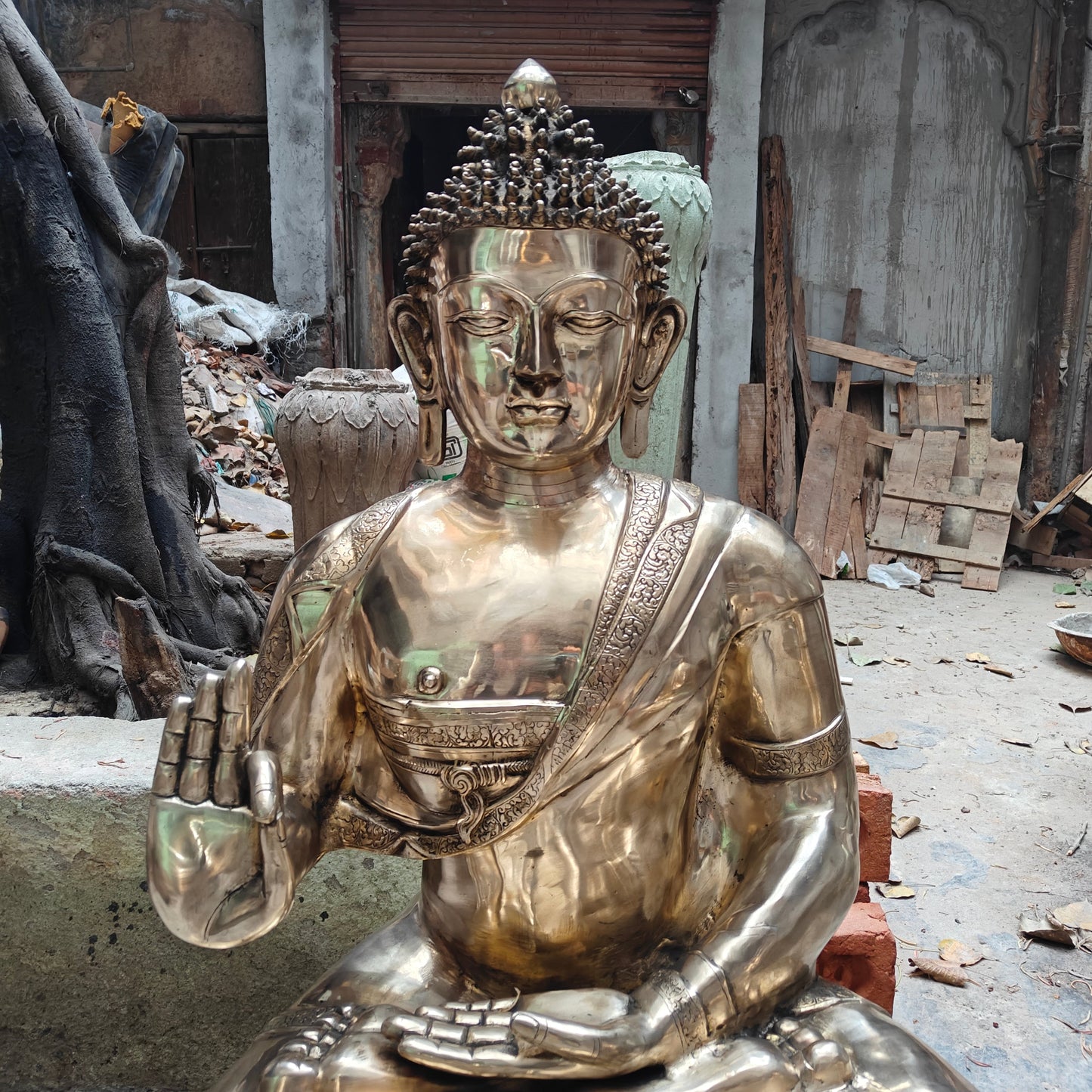 Brass Large Blessing Buddha Statue For Decor Showpiece 4 Feet