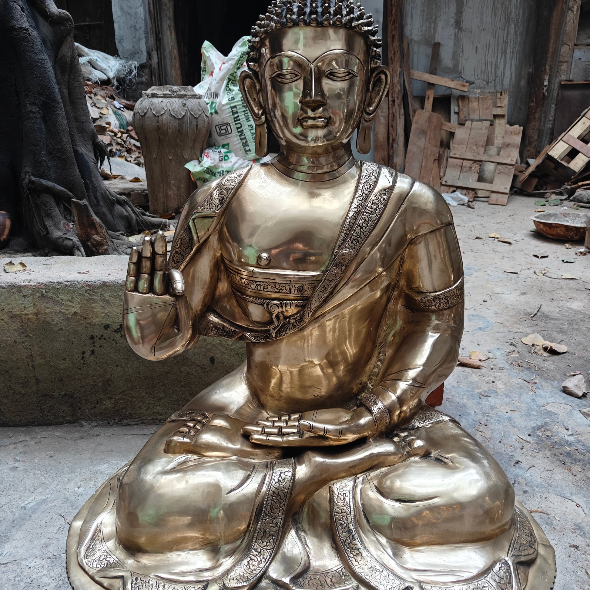 Brass Large Blessing Buddha Statue For Showpiece 4 Feet - Image 4