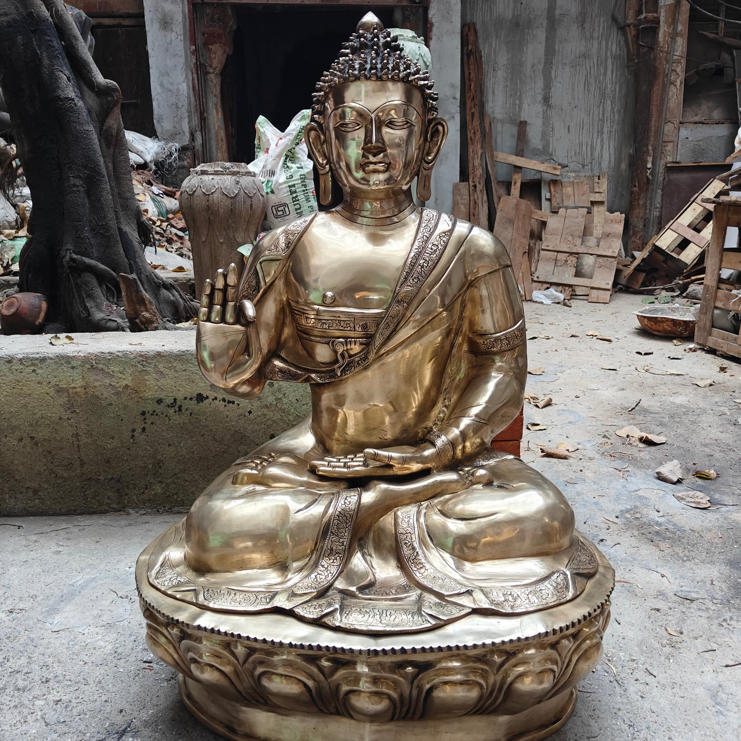 Brass Large Blessing Buddha Statue For Showpiece 4 Feet