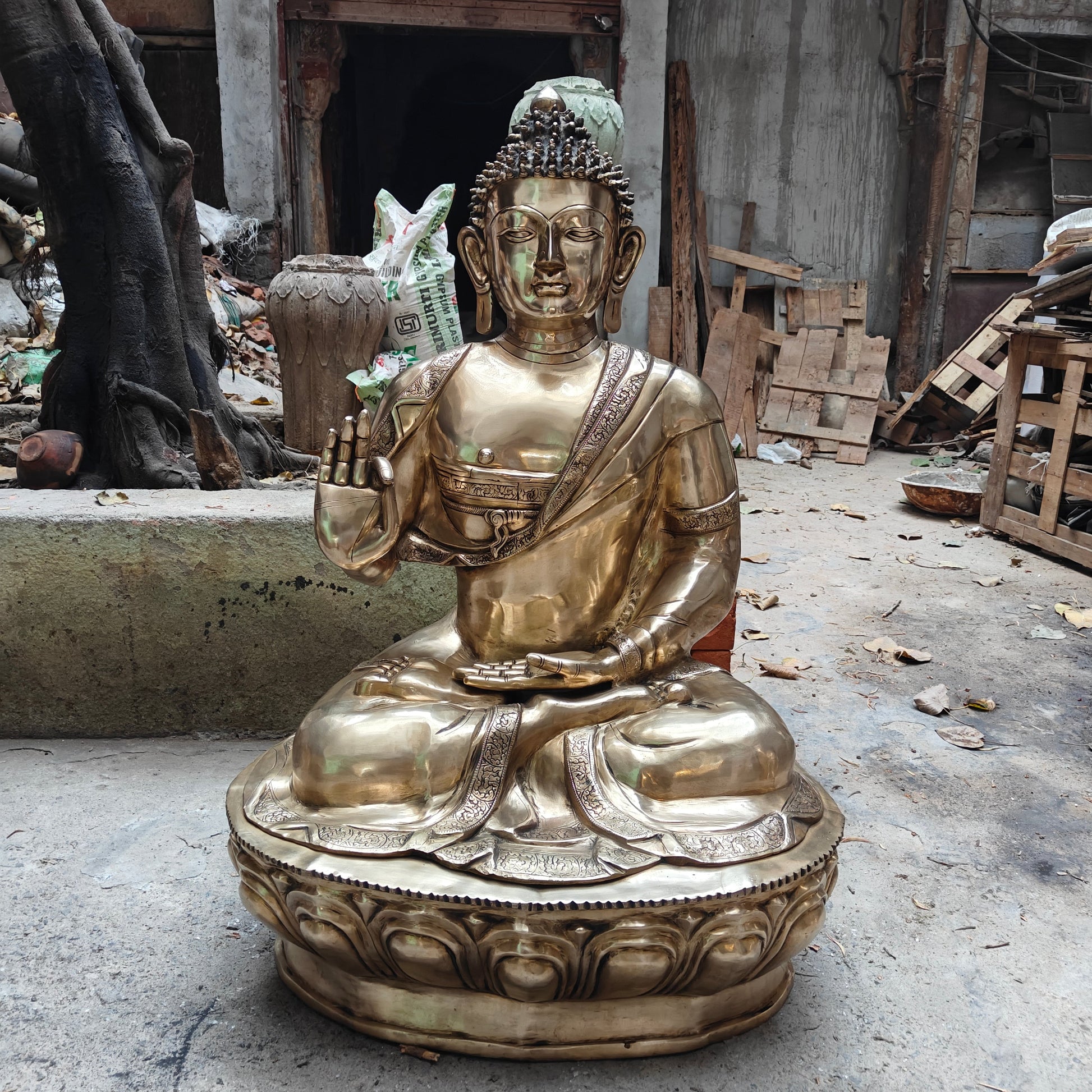 Brass Large Blessing Buddha Statue For Showpiece 4 Feet - Image 7