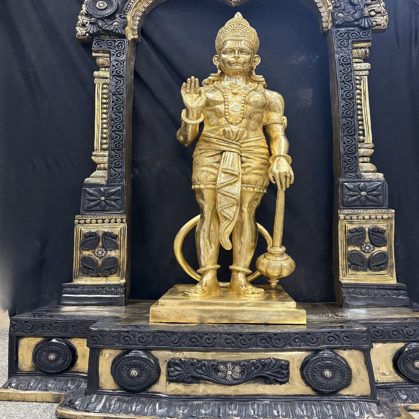 Brass Large Superfine Standing Hanuman Statue With Frame 5 Feet