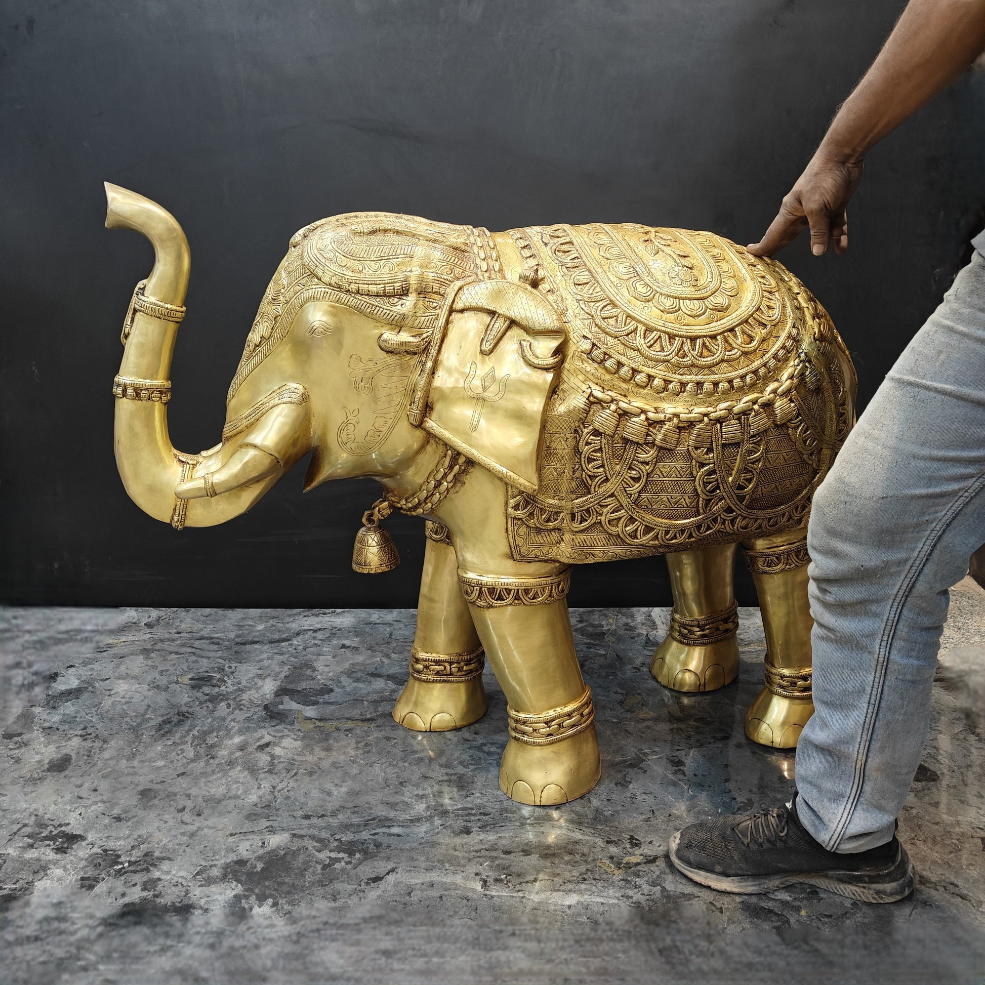 Brass Large Engraved Elephant Pair Statue Figurine Showpiece 3.5 Feet - Image 6