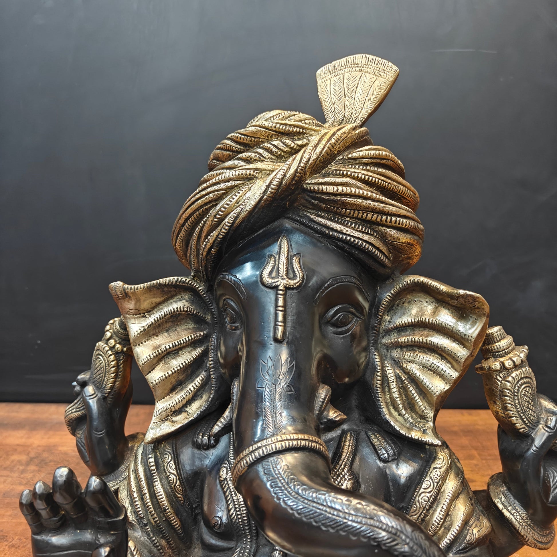 Brass Turbaned Ganesha Statue Black Gold Finish 17 Inch - Image 4