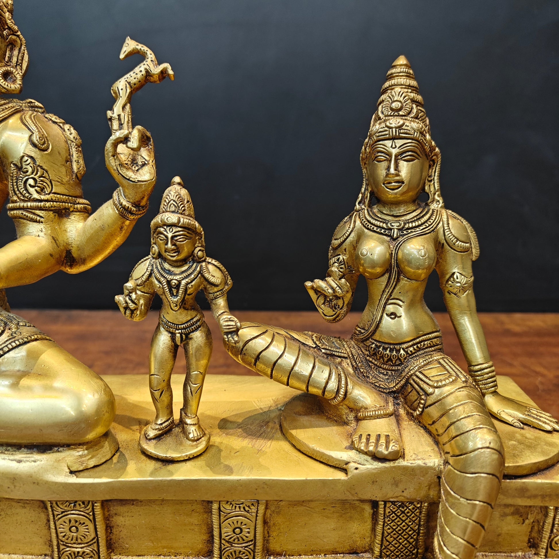 Brass Fine Somaskanda Statue Lord Shiva Parvati With Murugan 13 Inch - Image 4