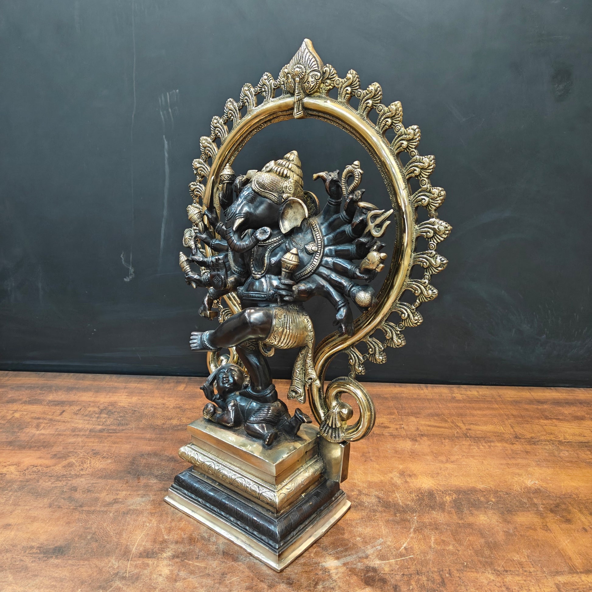 Brass Tandav Ganesha Statue Black Gold Finish 25 Inch - Image 5