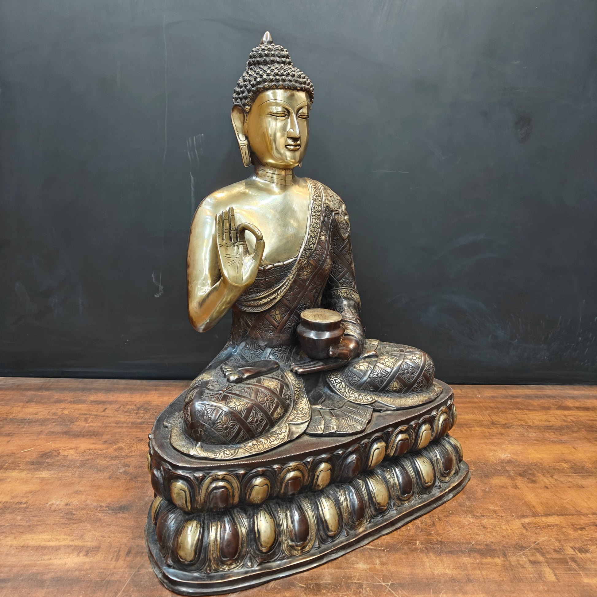 Brass Large Blessing Buddha Statue Antique Finish 2.5 Feet - Image 5