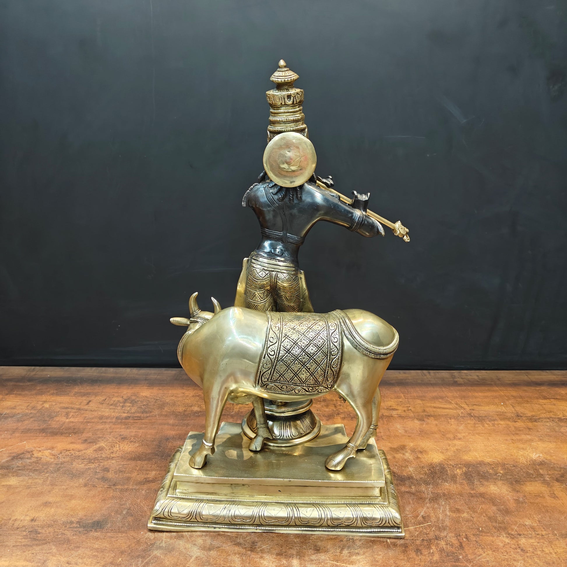Brass Krishna Idol With Cow Black Gold Finish 26 Inch - Image 6