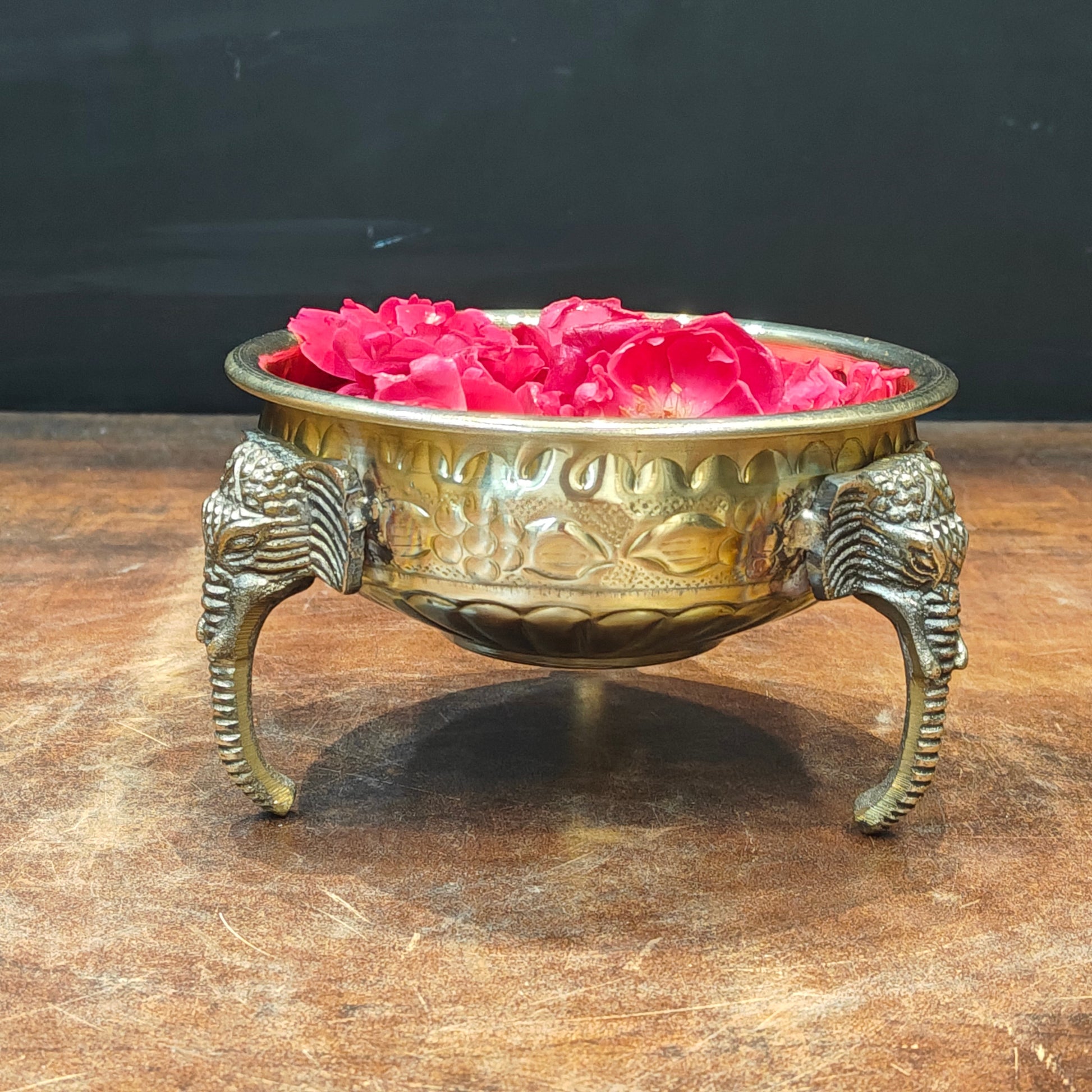 Brass Sheet Lightweight Urli With Elephant Legs 6 Inch - Image 3