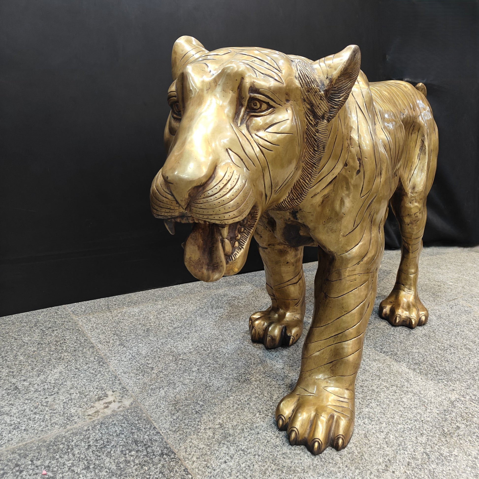 Brass Large Size Leopard Figurines Showpieces Decor 70 Inches - Image 5