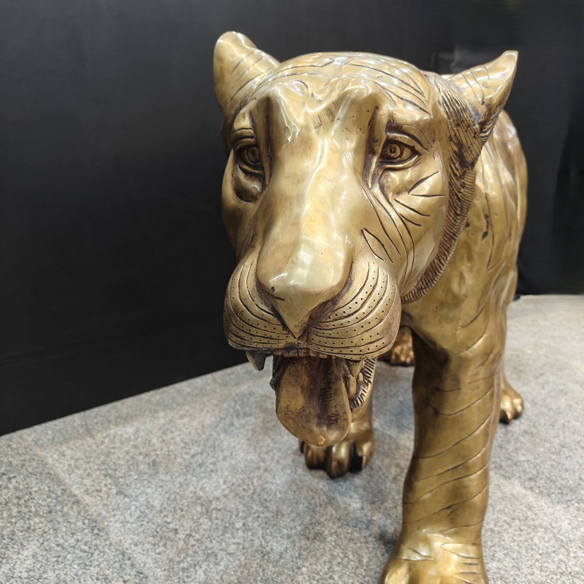 Brass Large Size Leopard Figurines Showpieces Decor 70 Inches - Image 6