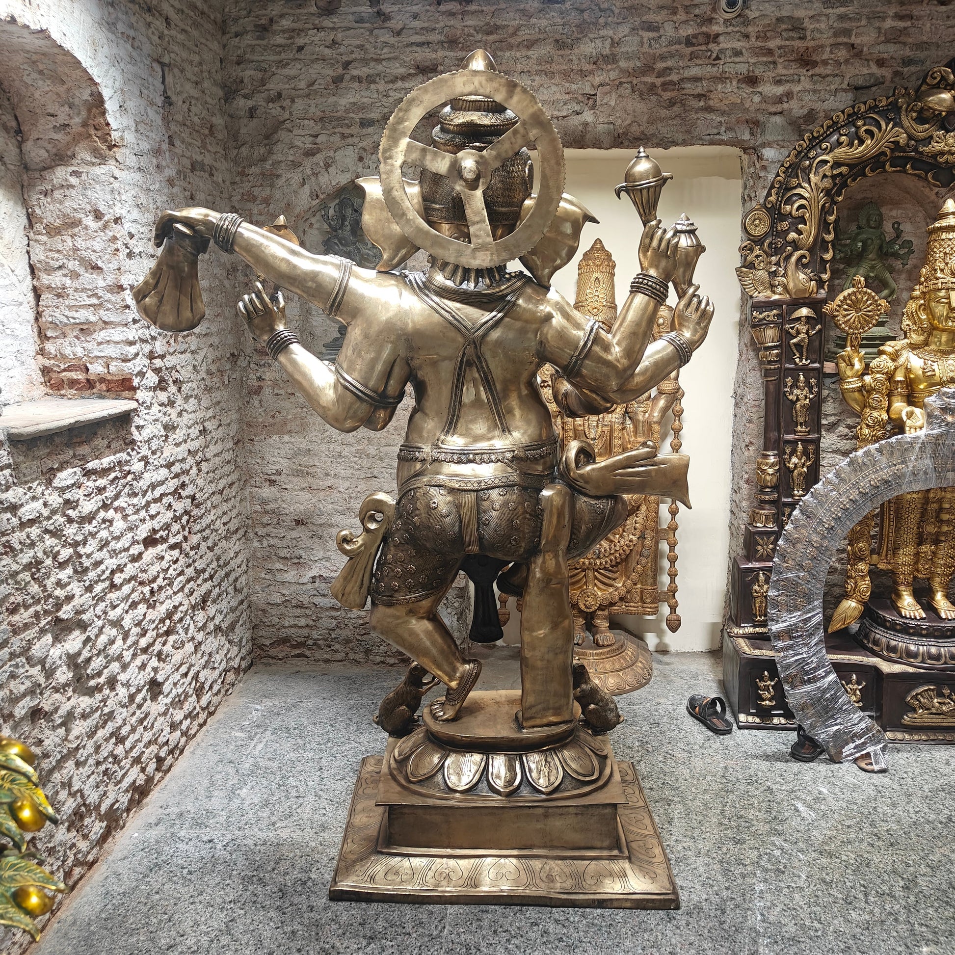 Brass Large Dancing Ganesha Statue Antique Finish 82 Inches - Image 9