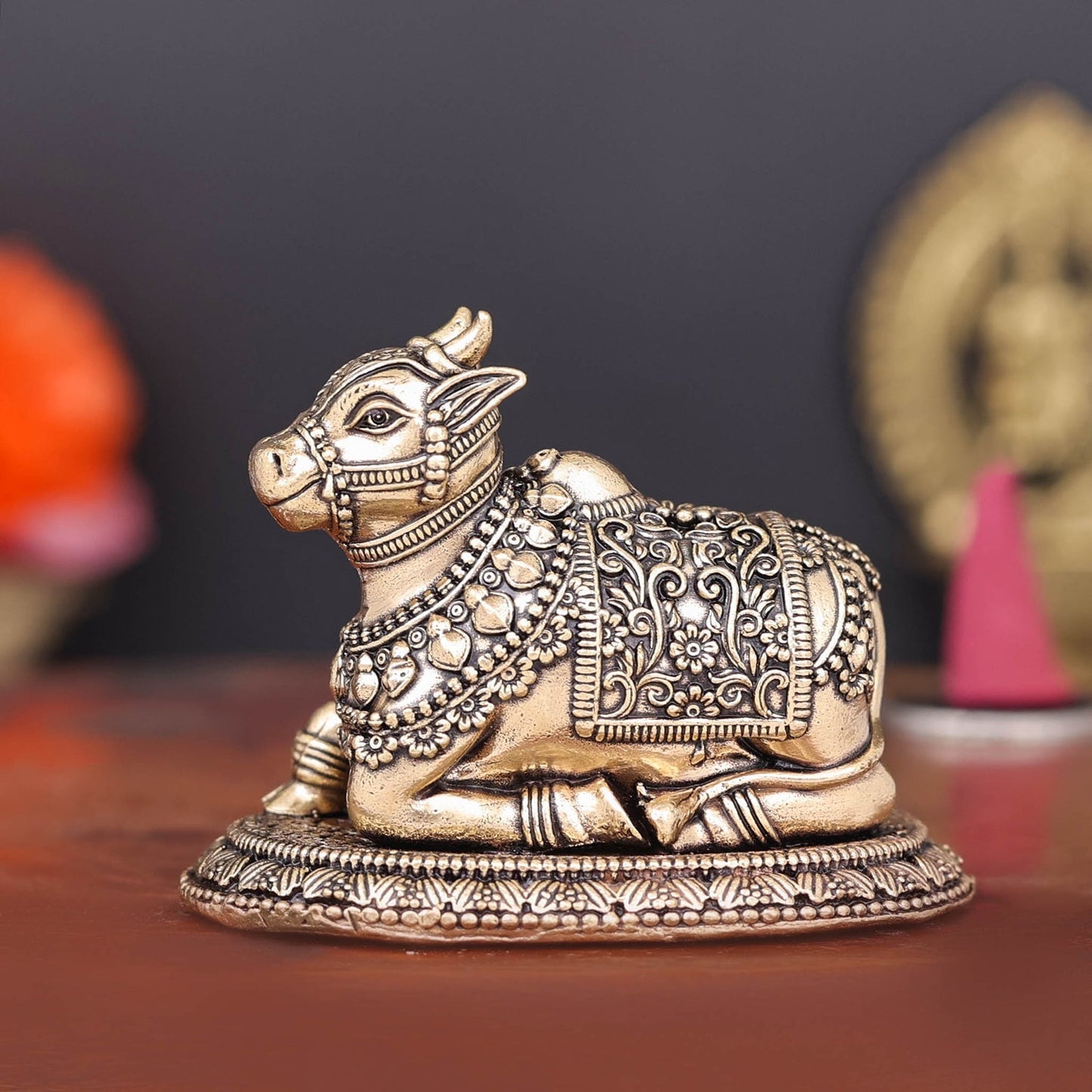 Brass Antique Nandi Statue 2.8"