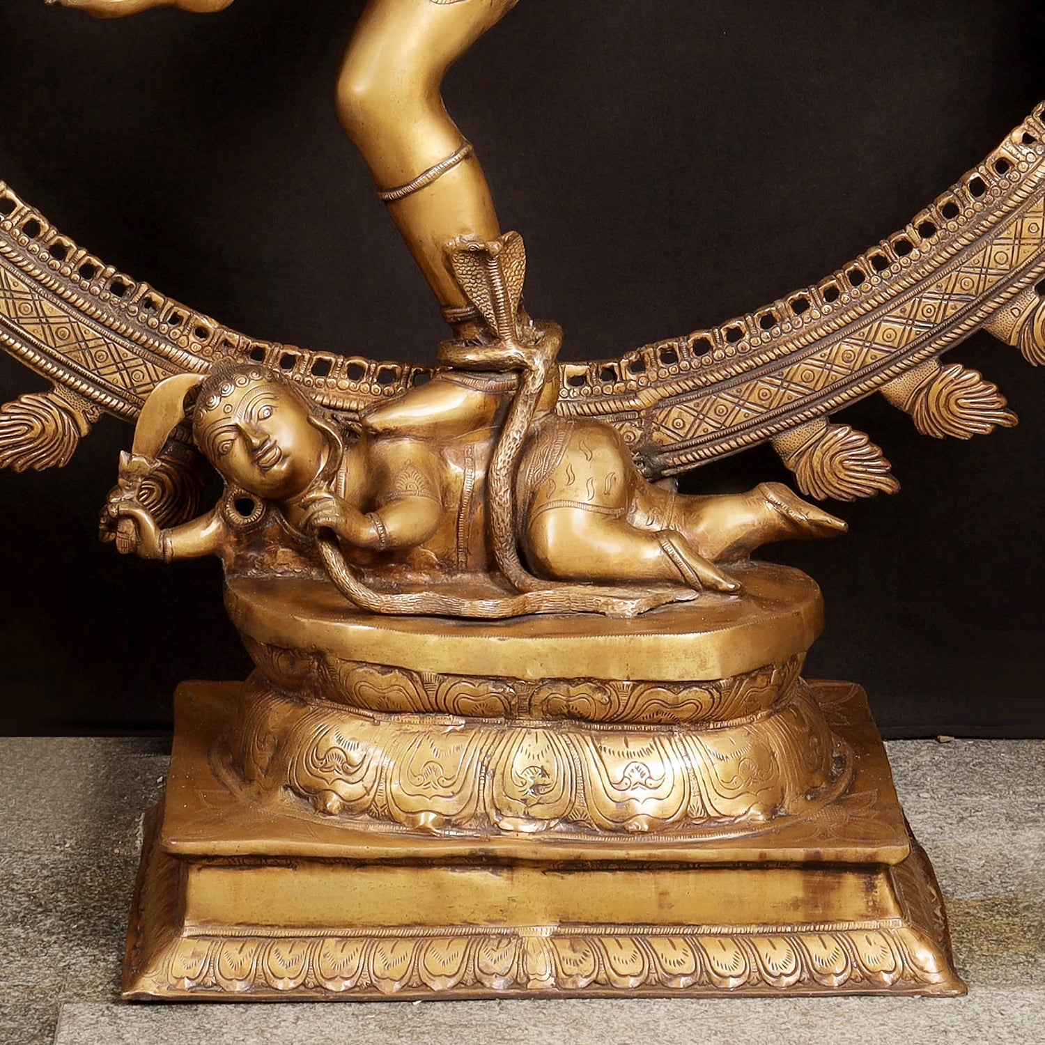 Brass Large Size Nataraja Idol Dancing Shiva Sculpture Antique Finish 6 Feet - Image 4