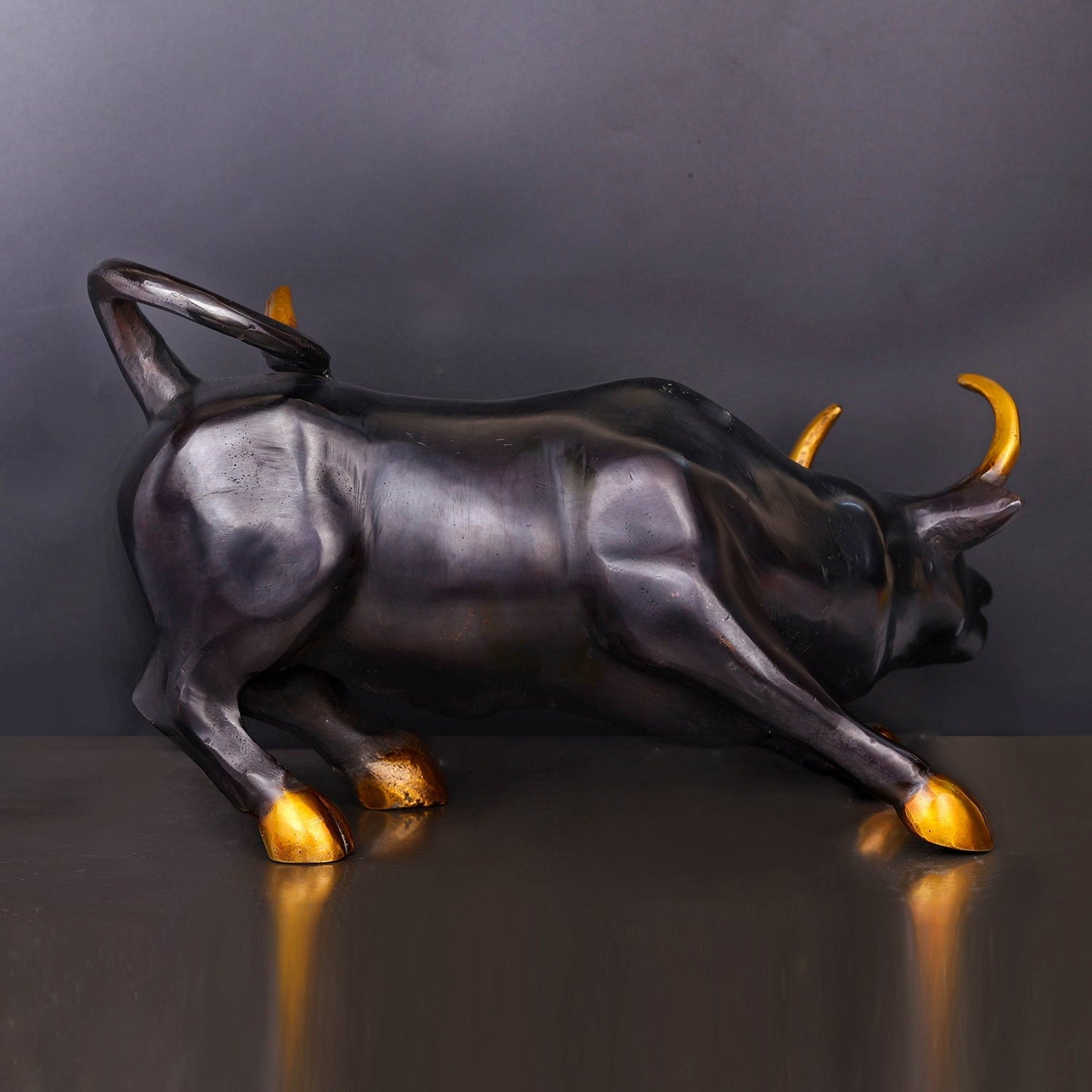 Brass Stock Market Bull Statue Black Patina Finish For Decor Showpiece 12 Inch