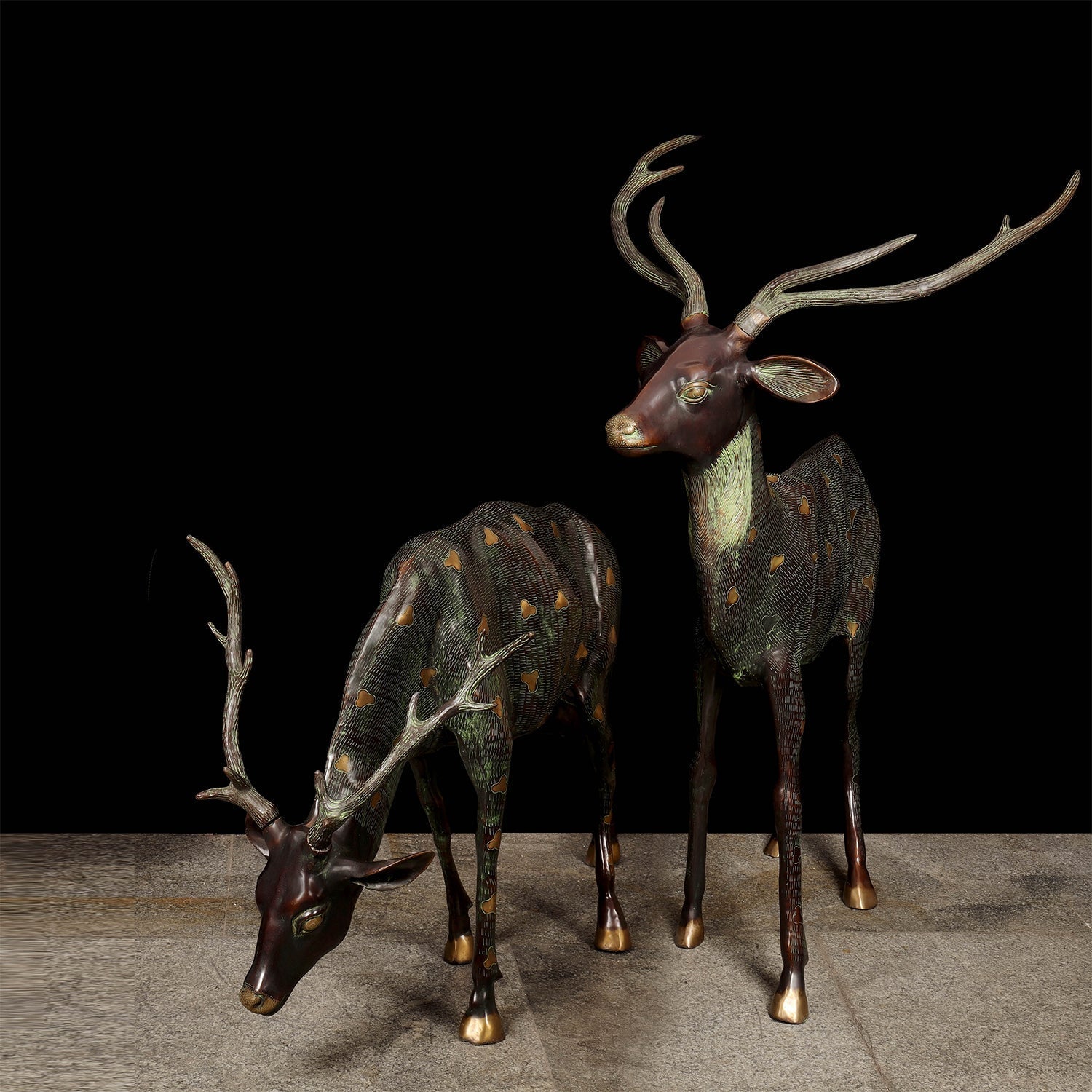 Brass Large Deer Pair Decorative Showpiece Animal Figurine 4 Feet - Image 2