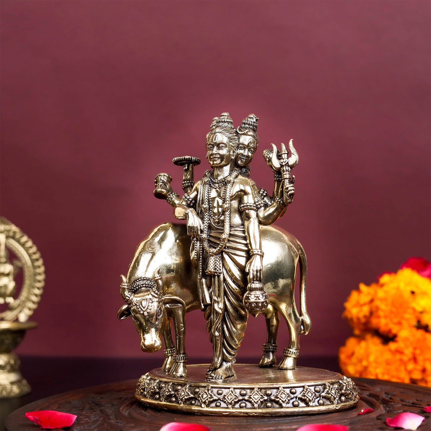 Brass Superfine Trinity Of Hindu God Dattatreya Idol 5.5 Inch - Image 3