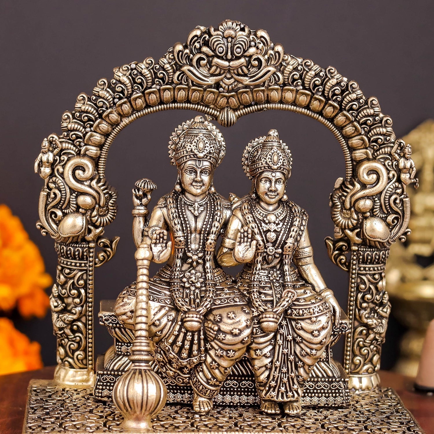 Brass Superfine Blessing Lakshmi Narayan Idol With Kirtimukha Prabhavali 4.5 Inch - Image 2