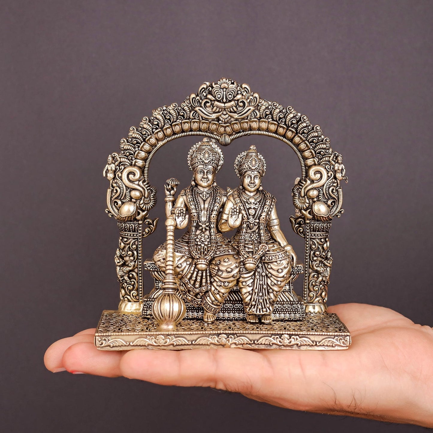 Brass Superfine Blessing Lakshmi Narayan Idol With Kirtimukha Prabhavali 4.5 Inch
