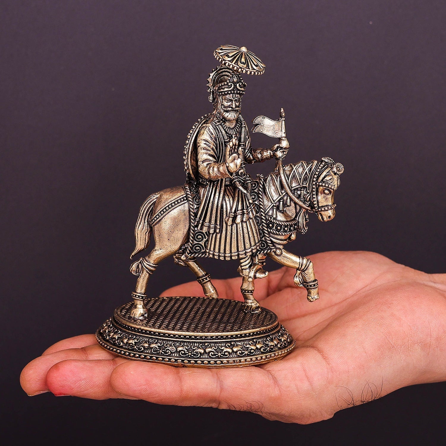 Brass Superfine Baba Ramdev Pir Statue 5 Inches - Image 3