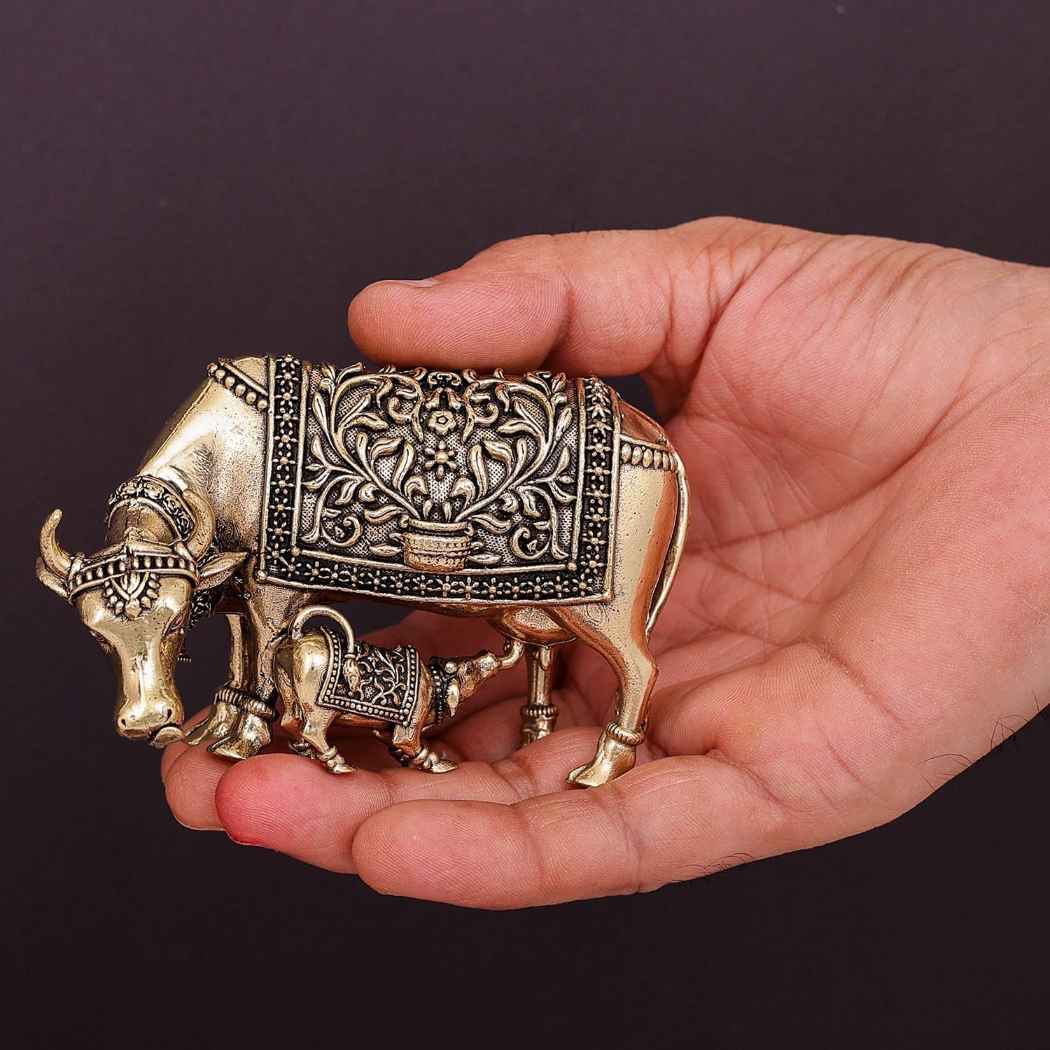 Brass Superfine Cow and Calf Statue 3.5 Inch - Image 3