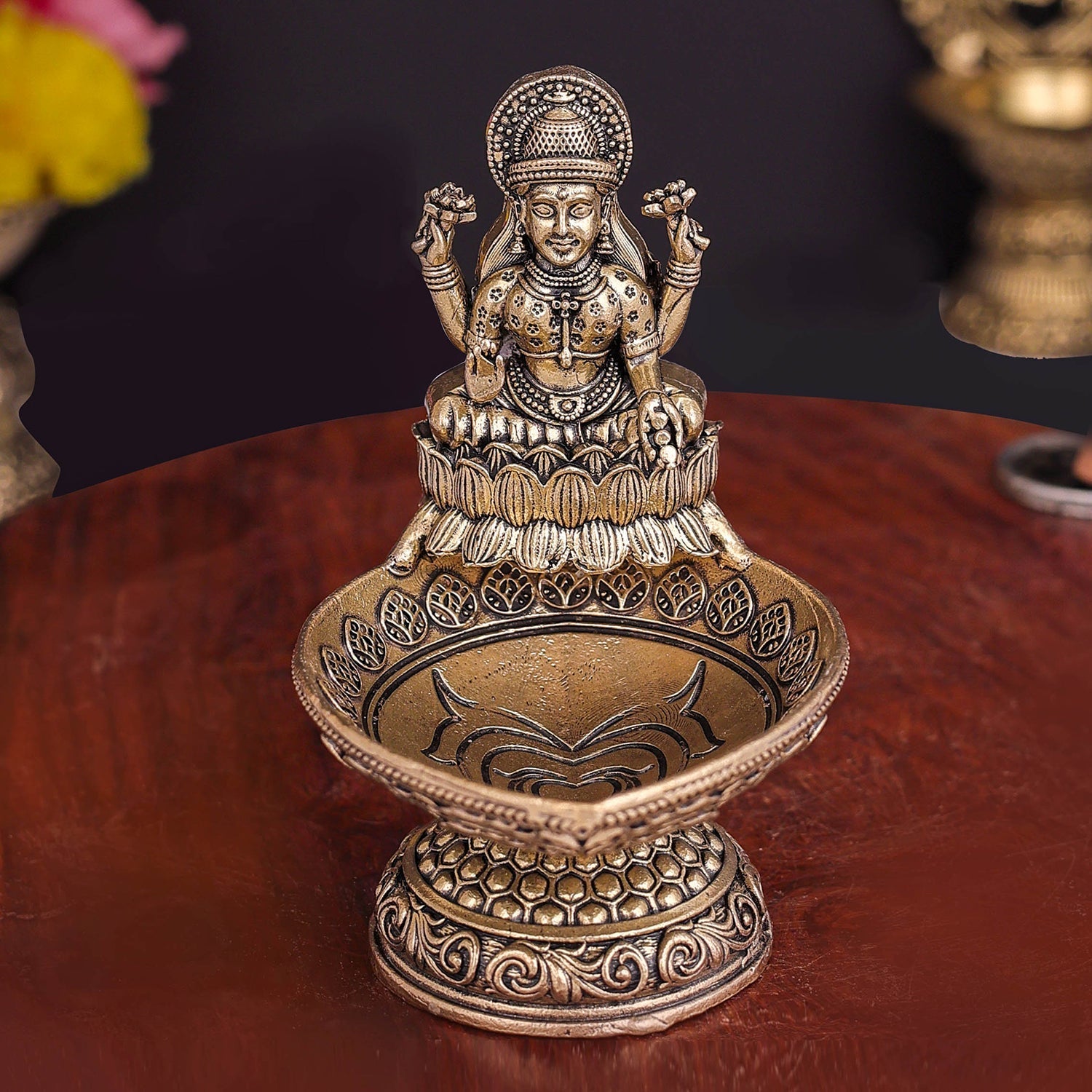 Brass Superfine Goddess Lakshmi Diya Lamp 3.5 Inch - Image 3