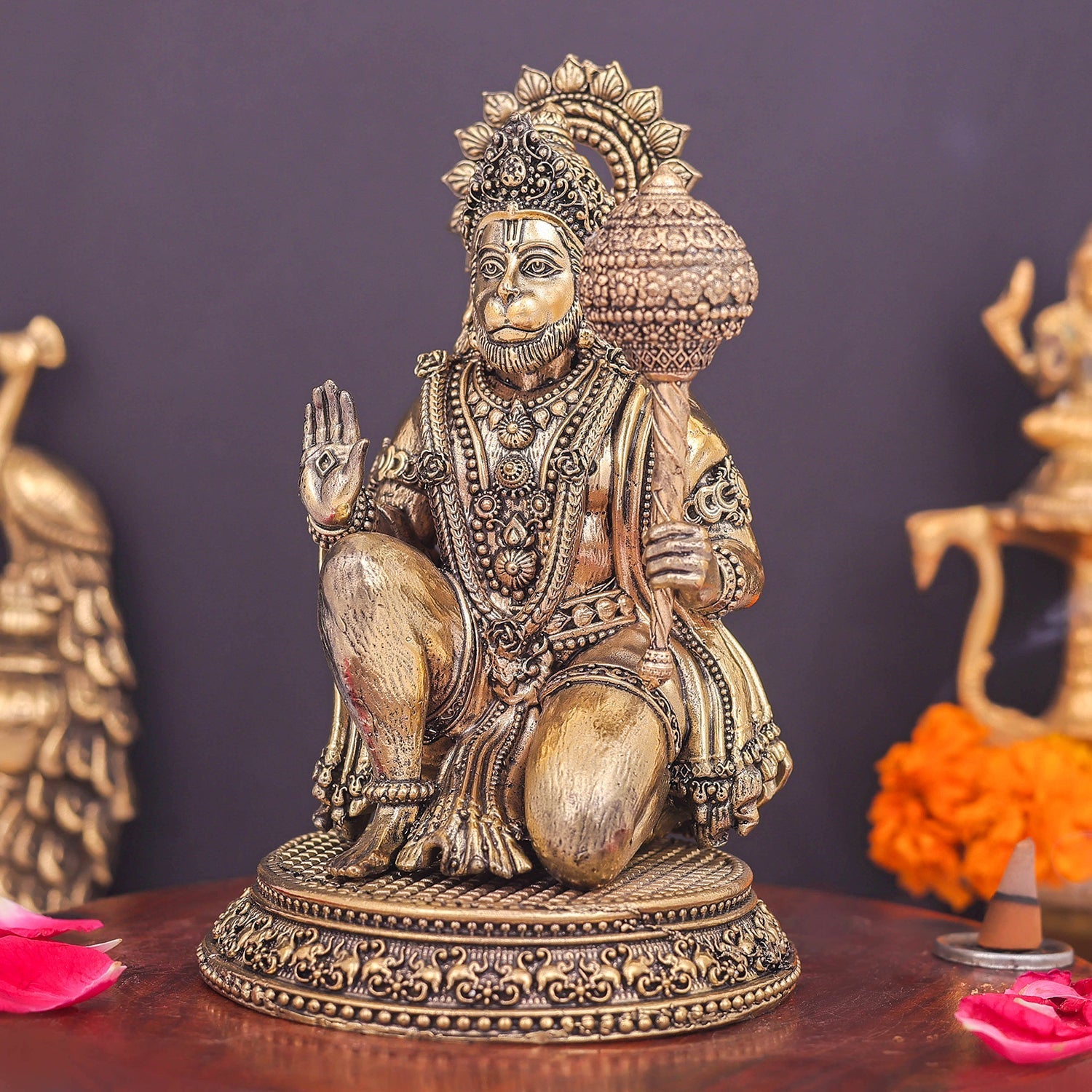 Brass Superfine Hanuman Idol For Temple Decor 7 Inch - Image 4