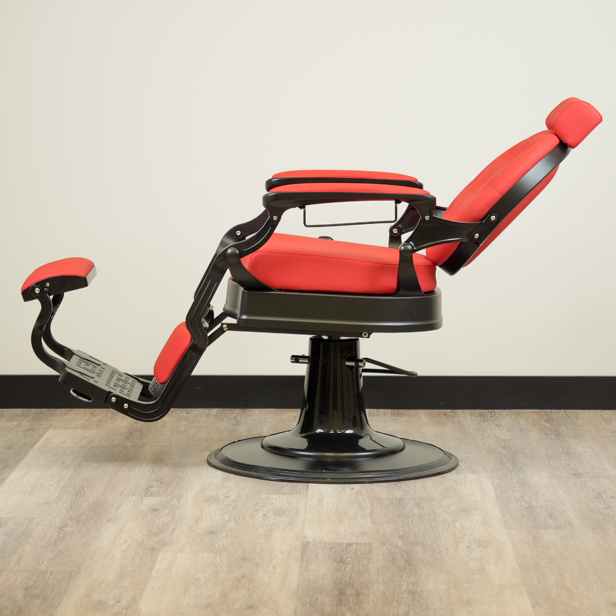 Rosario Royale Barber Chair by Elite - Sustainable Living (View 6)