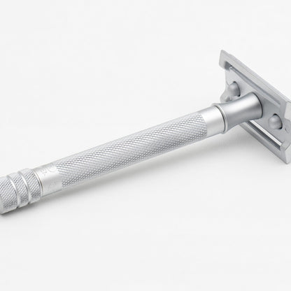 Merkur 3-Piece DE Safety Razor, Closed Comb, Knurled Extra Long Handle, Matte Chrome by Merkur - Double Edge Safety Razors (View 7)